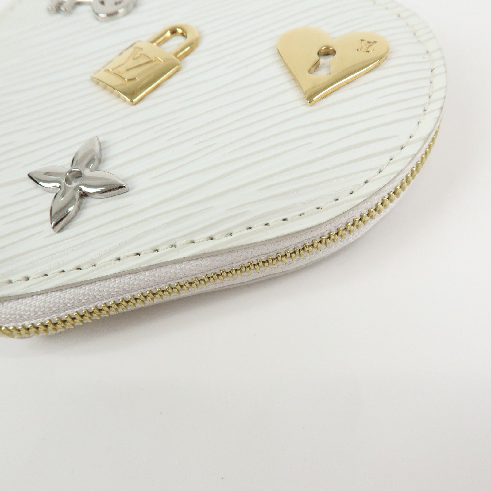 Louis Vuitton Epi Love Lock Porte Monnaie Coeur Coin Case M63996