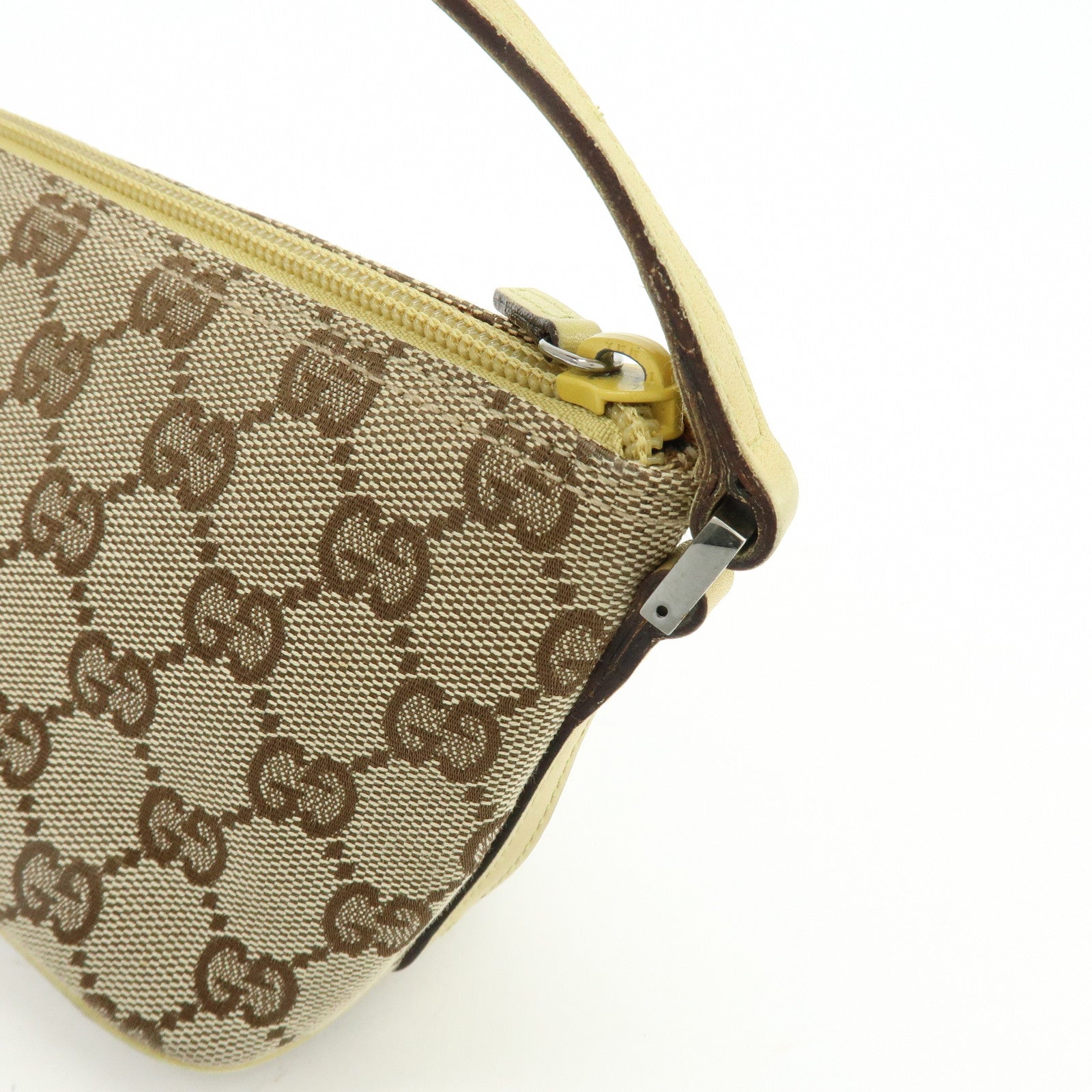 GUCCI Boat Bag GG Canvas Leather Accessory Pouch Beige Yellow 07198