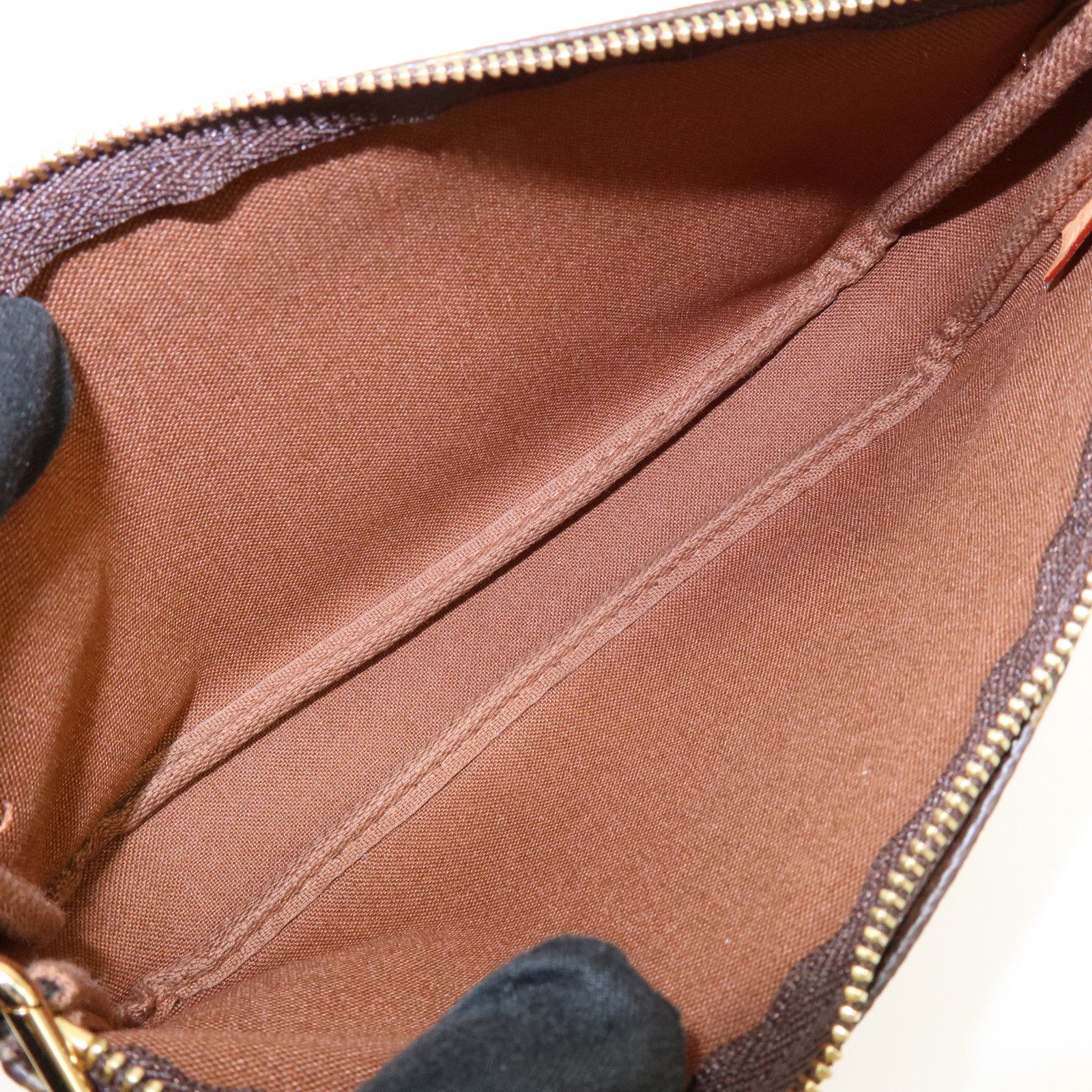 Louis Vuitton Monogram Pochette Accessoires Pouch Hand Bag M51980