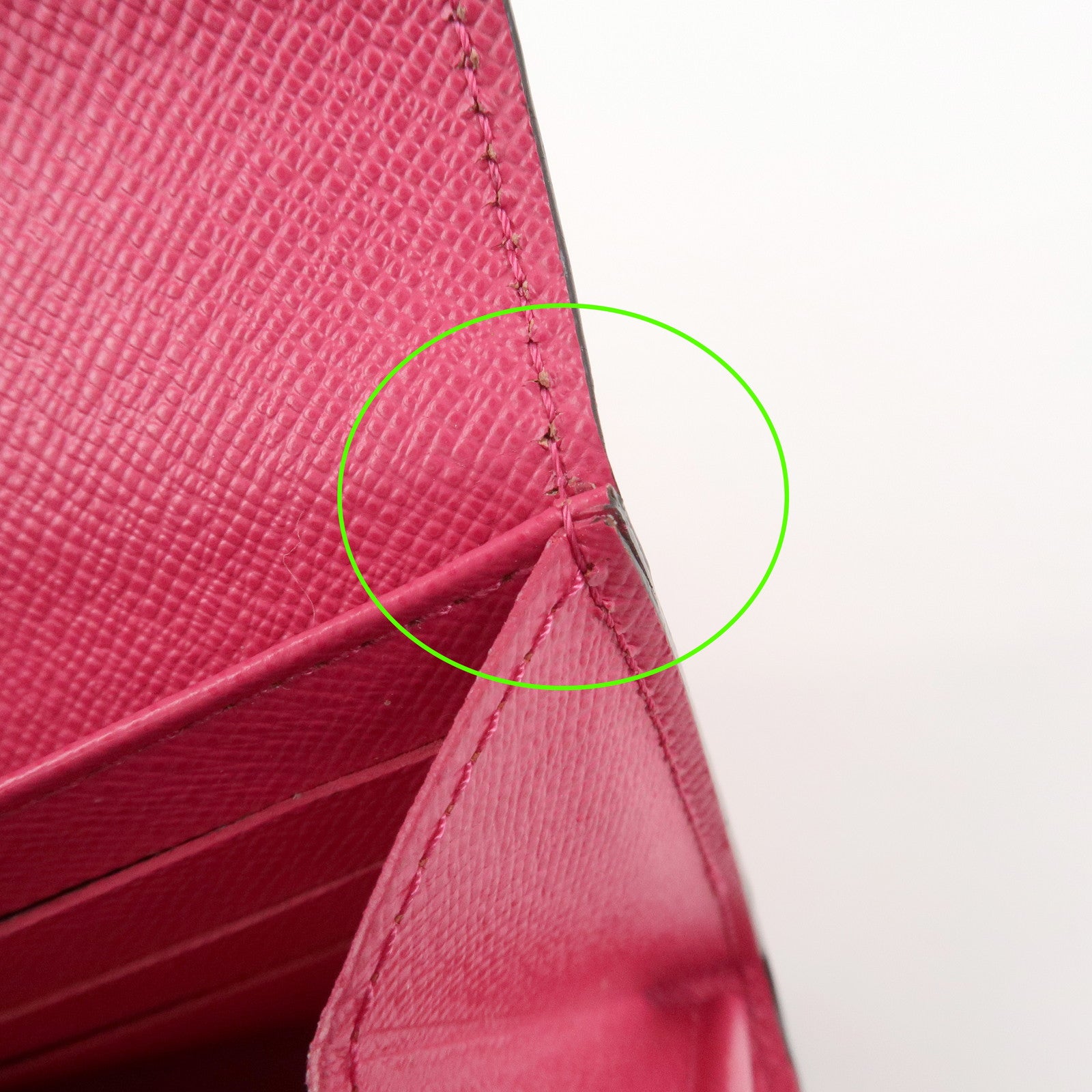 Louis Vuitton Epi Portefeuille Sarah Long Wallet Fuchsia M60580