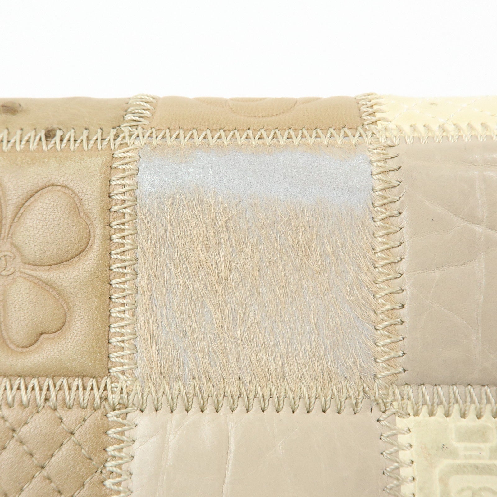 CHANEL Icon Line Unborn Calf Leather Patchwork Compact Wallet Beige