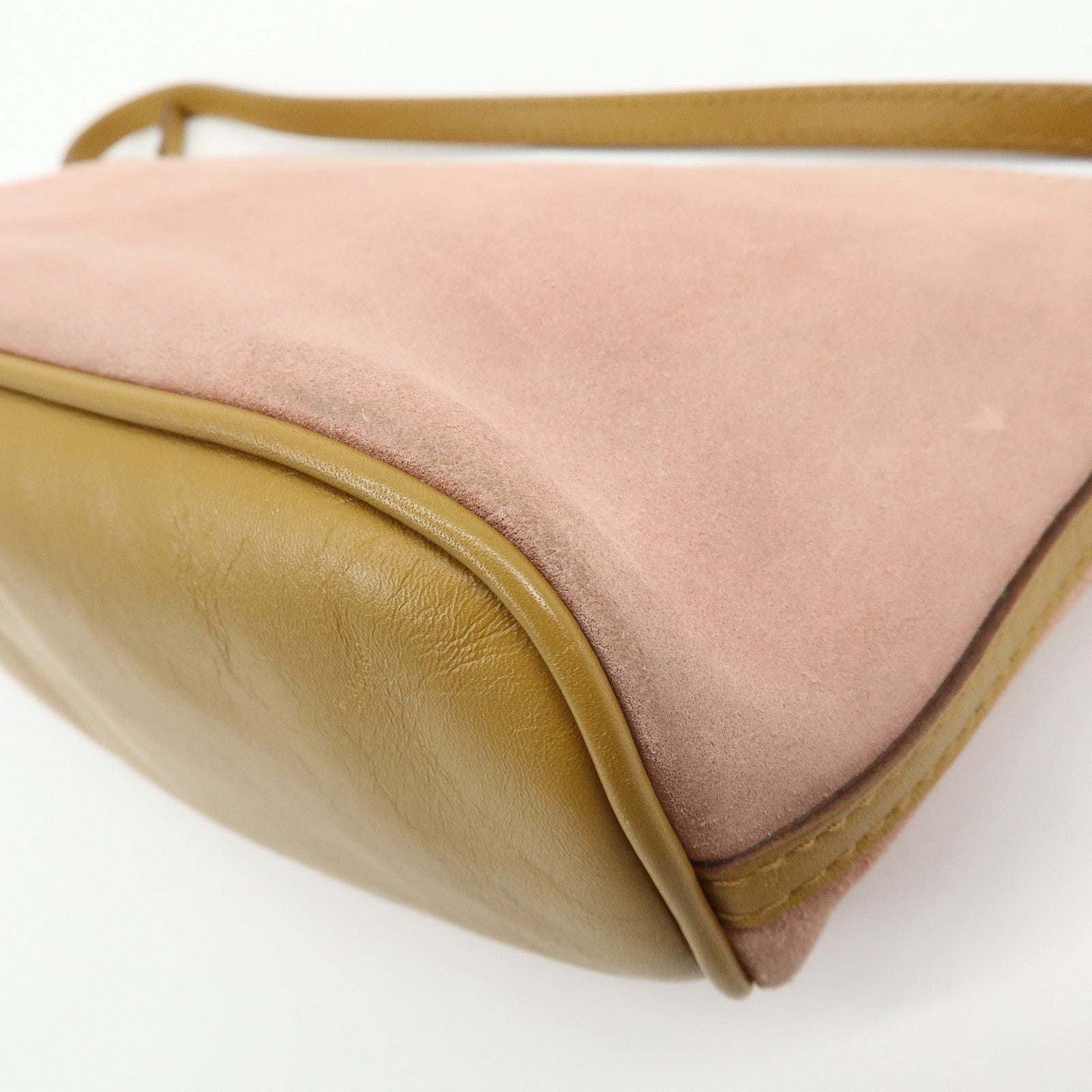 GUCCI Boat Bag Suede Leather Accessory Pouch Hand Bag Pink 039.1103
