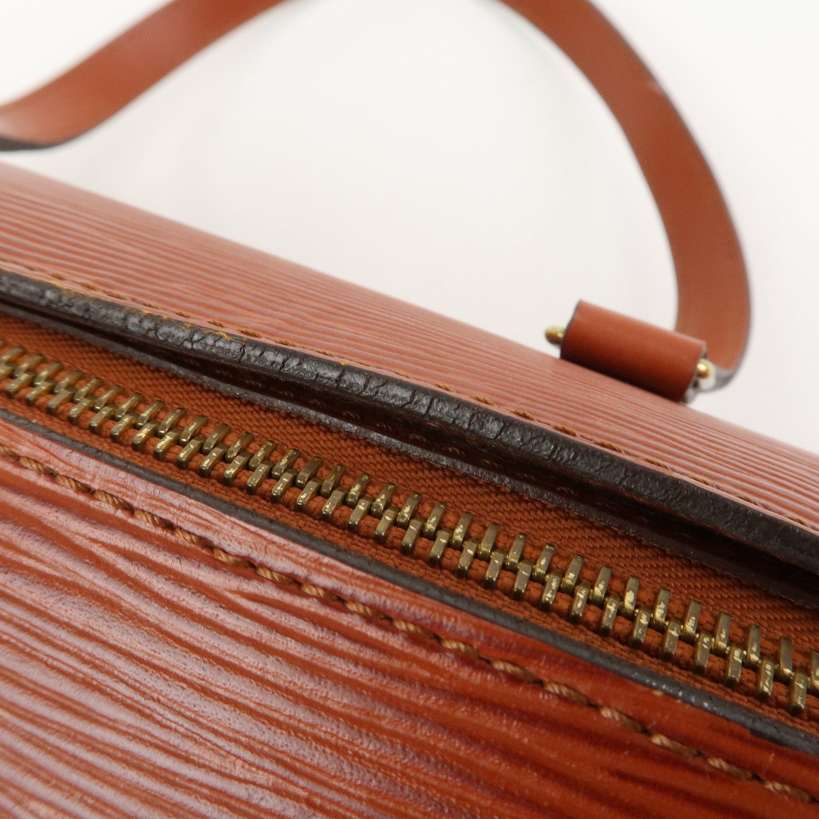 Louis Vuitton Epi Leather Soufflot Hand Bag Kenya Brown M52223