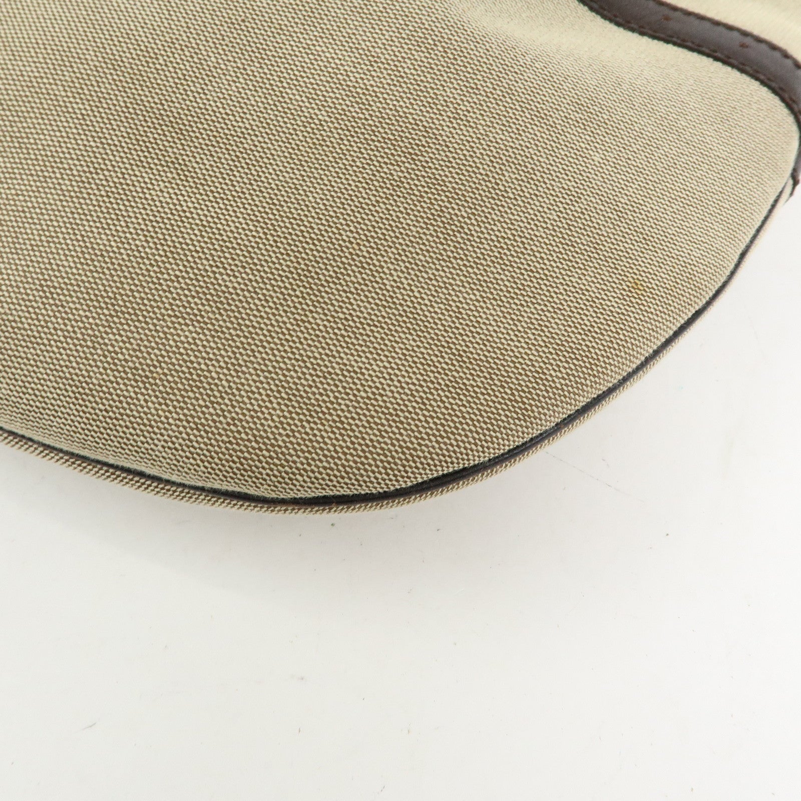 GUCCI Sherry Interlocking G Canvas Shoulder Hand Bag Beige 114871