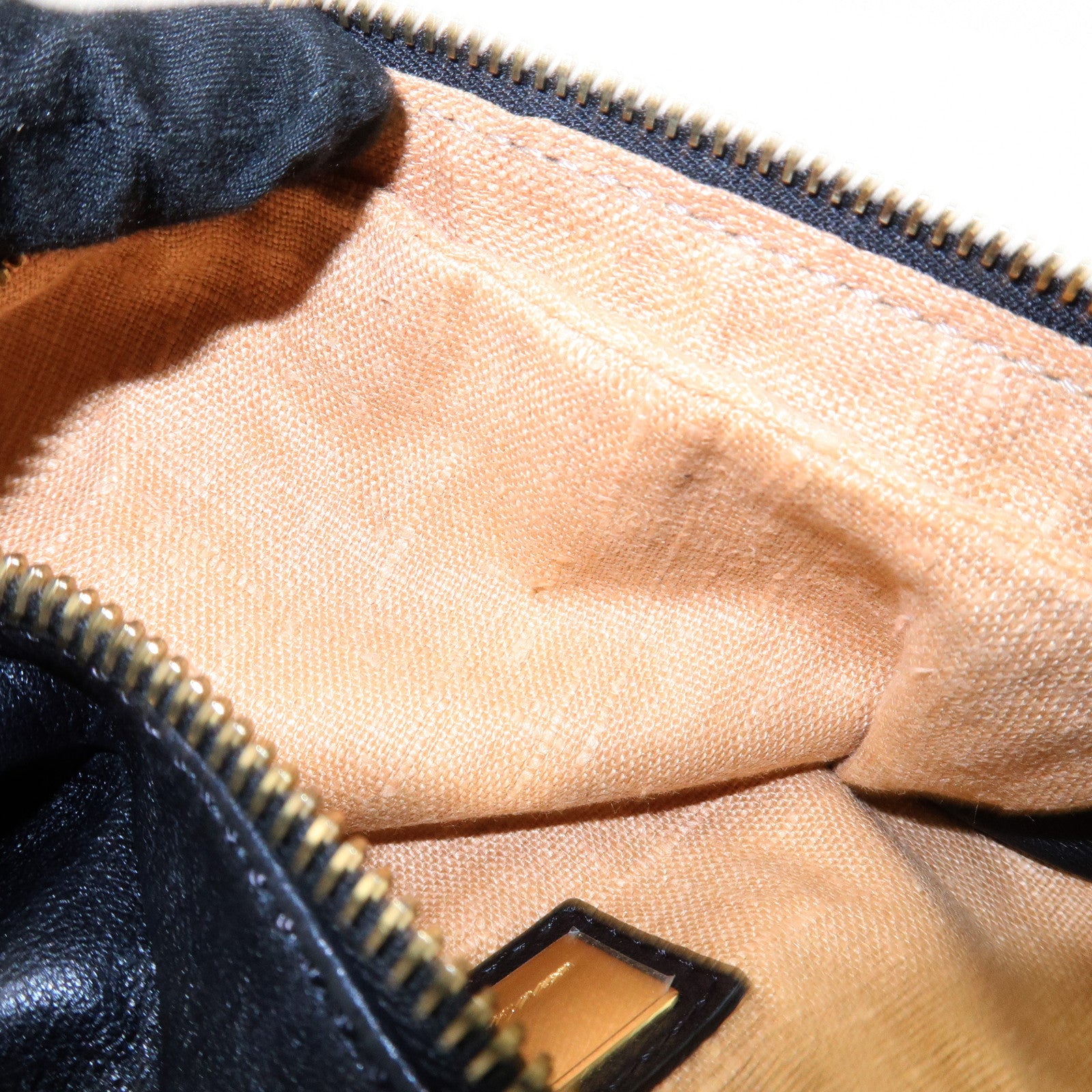 FENDI Logo Leather Shoulder Bag Hand Bag Black 8BR228