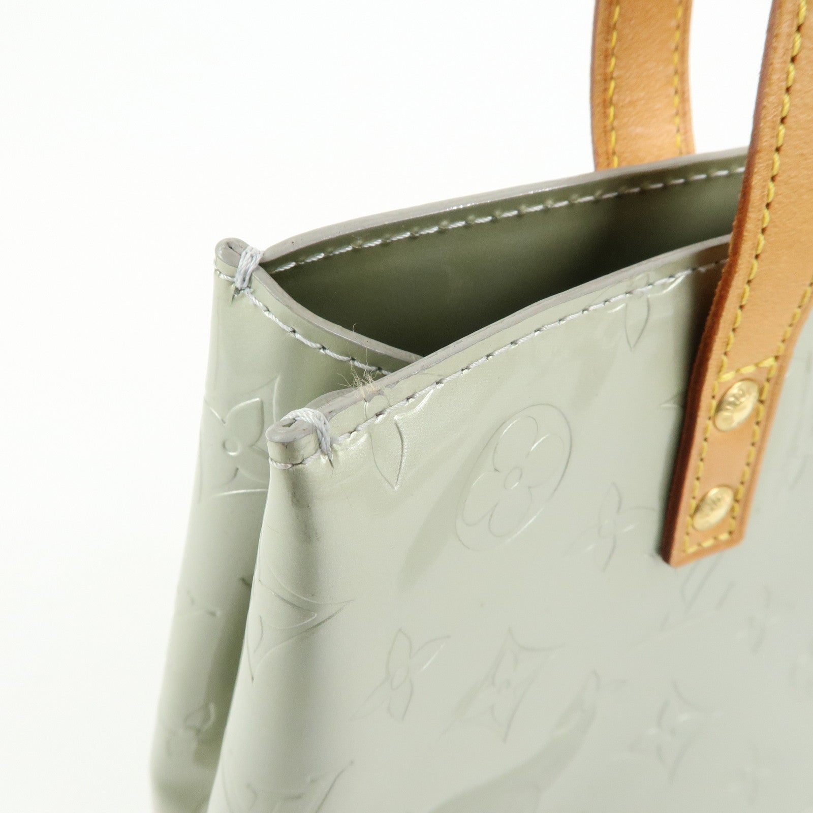Louis Vuitton Monogram Vernis Reade PM Hand Bag Gris Gray M91145