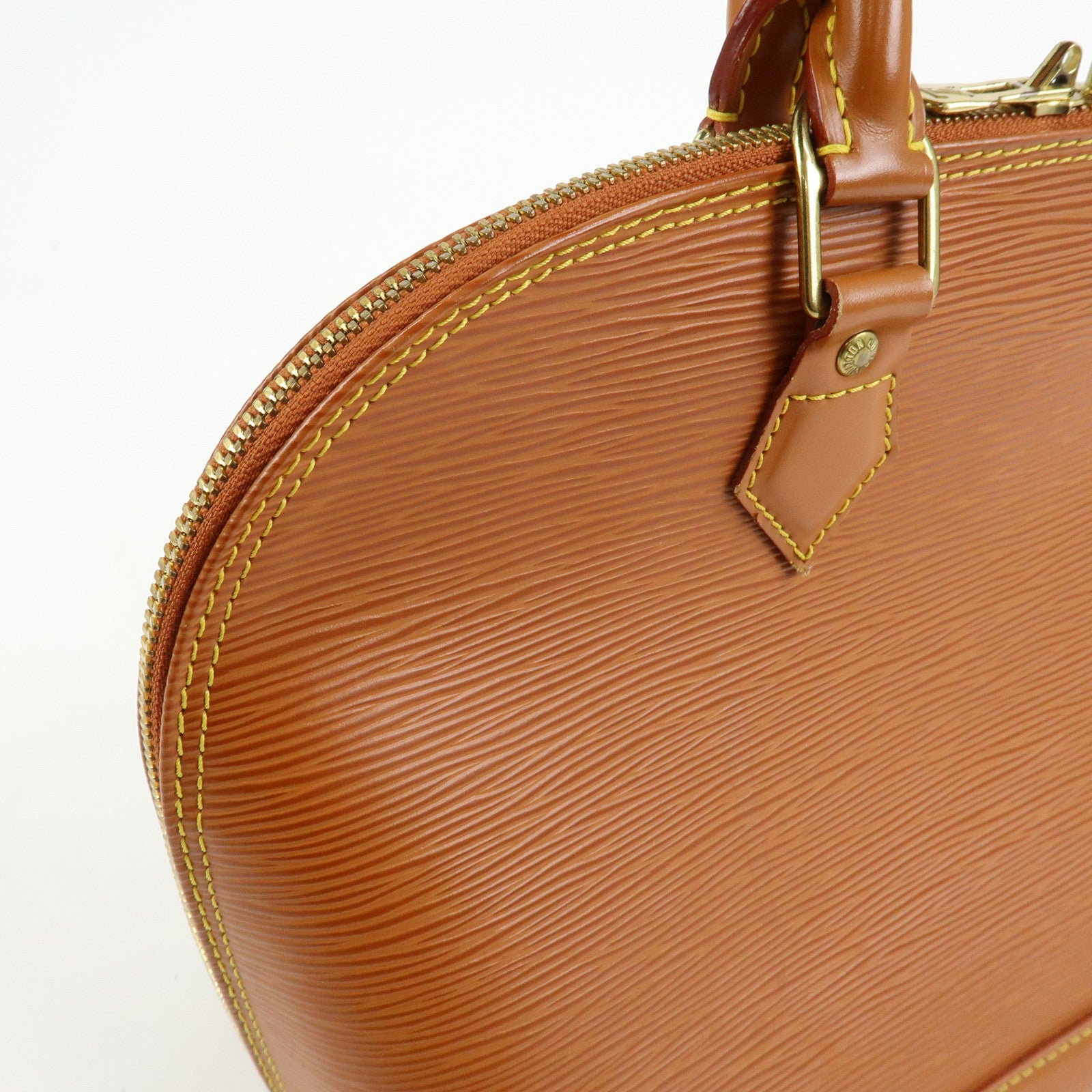 Louis Vuitton Epi Alma PM  Lether Hand Bag Zipang Gold M52148
