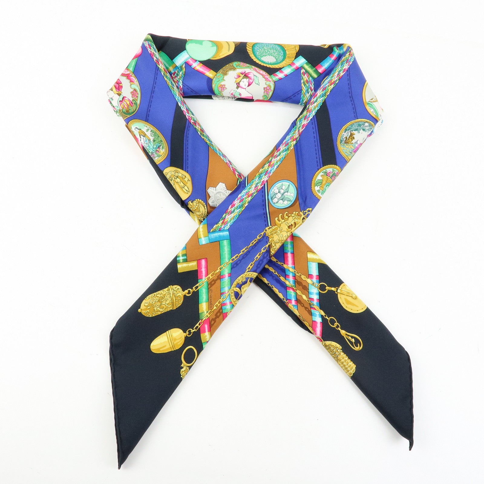 HERMES Carre 90 Silk 100% Scarf Petite main Black Multicolor