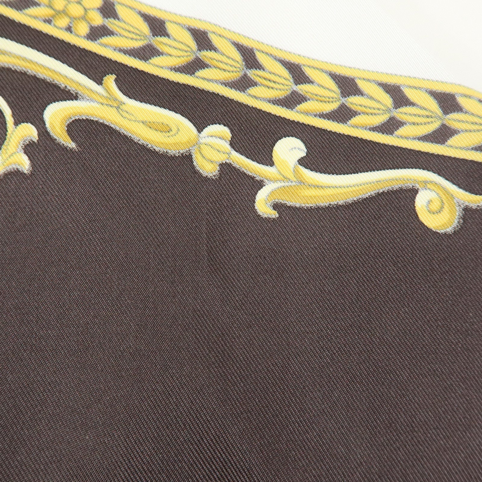 HERMES Carre 90 Silk 100% Scarf LA PROMENADE DE LONGCHAMPS Brown