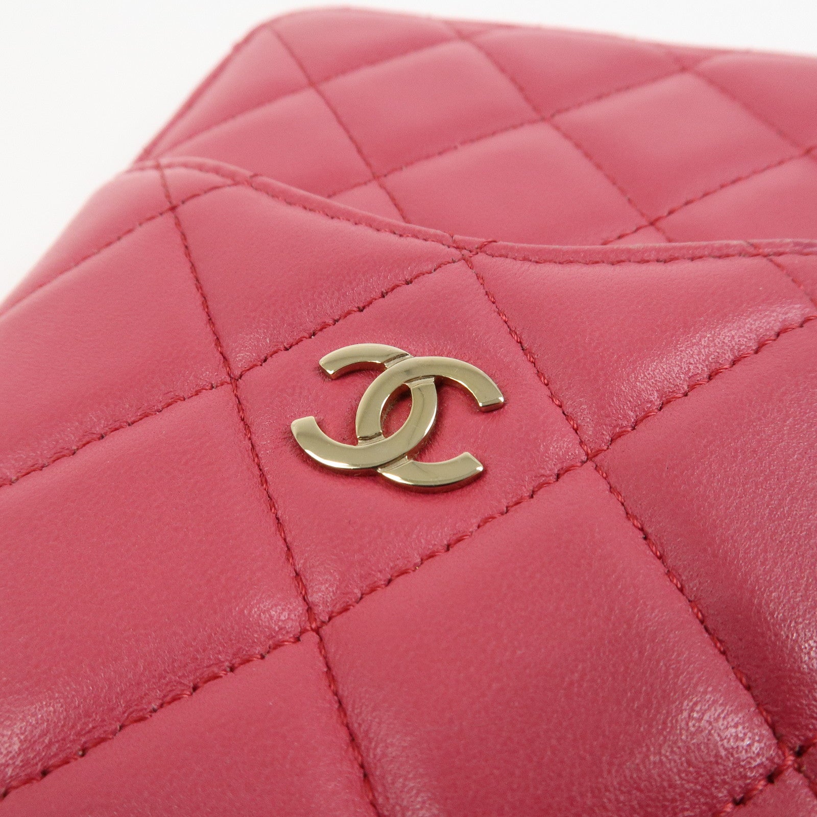 CHANEL COCO Mark Matelasse Lamb Skin Card Fragment Case Pink AP0225
