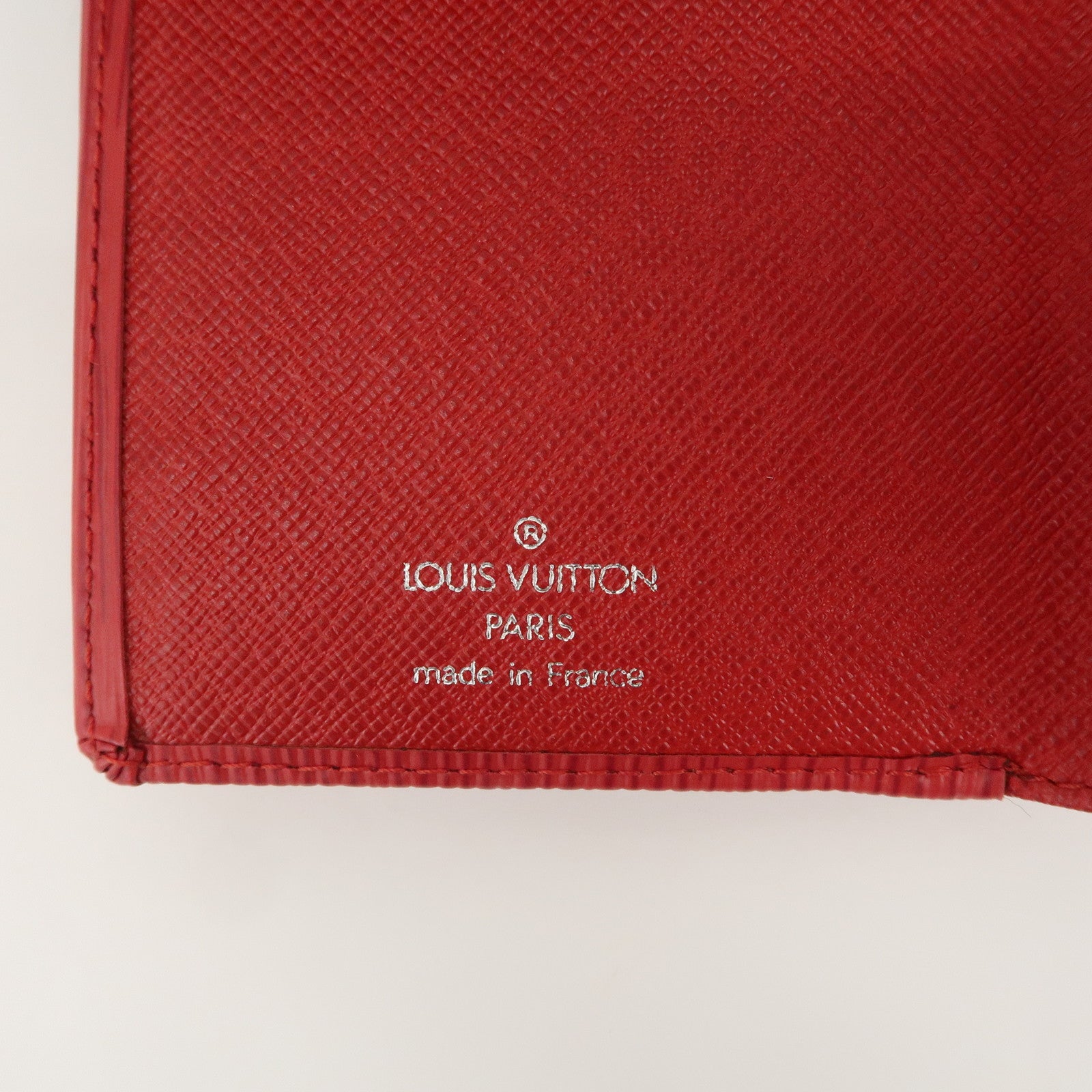 Louis Vuitton Epi Portefeuille Koala Wallet Rouge M5801E