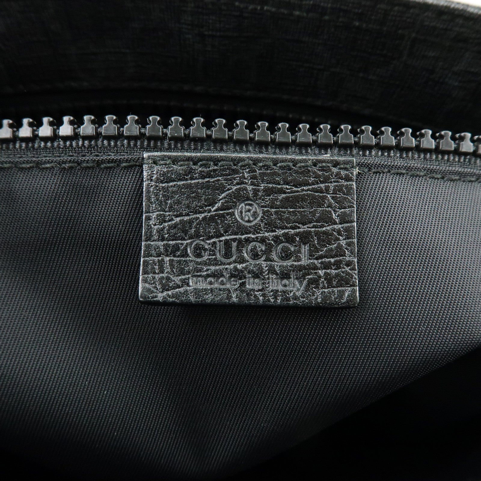 GUCCI GG Supreme Shoulder Bag Crossbody Bag Black 162904