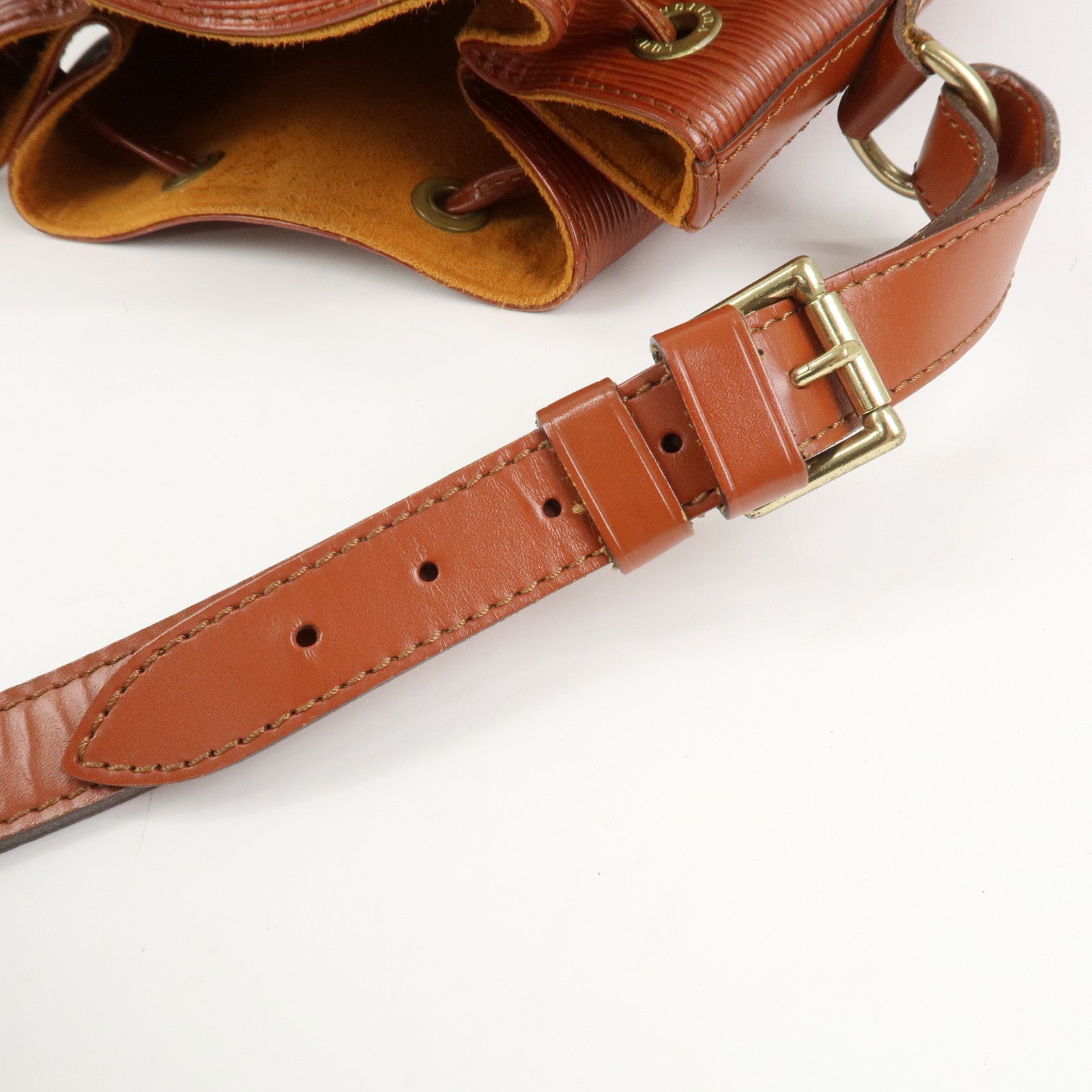 Louis Vuitton Epi Petit Noe Shoulder Bag Kenya Brown M44103