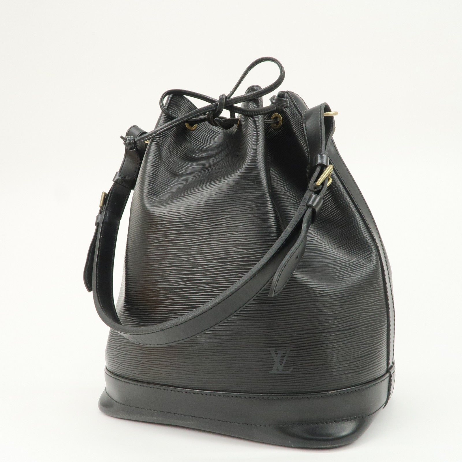 Louis Vuitton Epi Noe Shoulder Bag Hand Bag Noir Black M59002