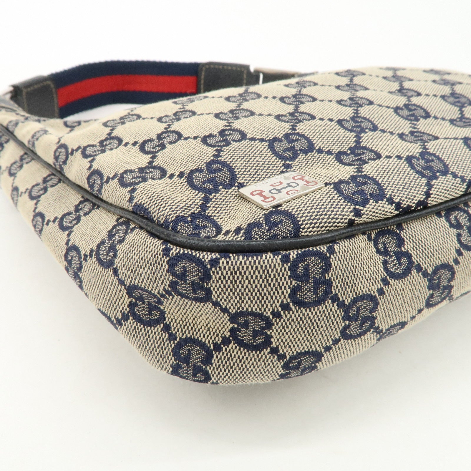 GUCCI Sherry GG Canvas Shoulder Bag Beige Navy 145811