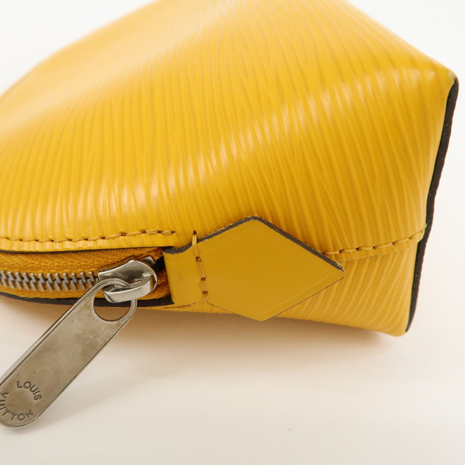 Louis Vuitton Epi Pochette Cosmetic PM Cosmetic Pouch Citron M40639