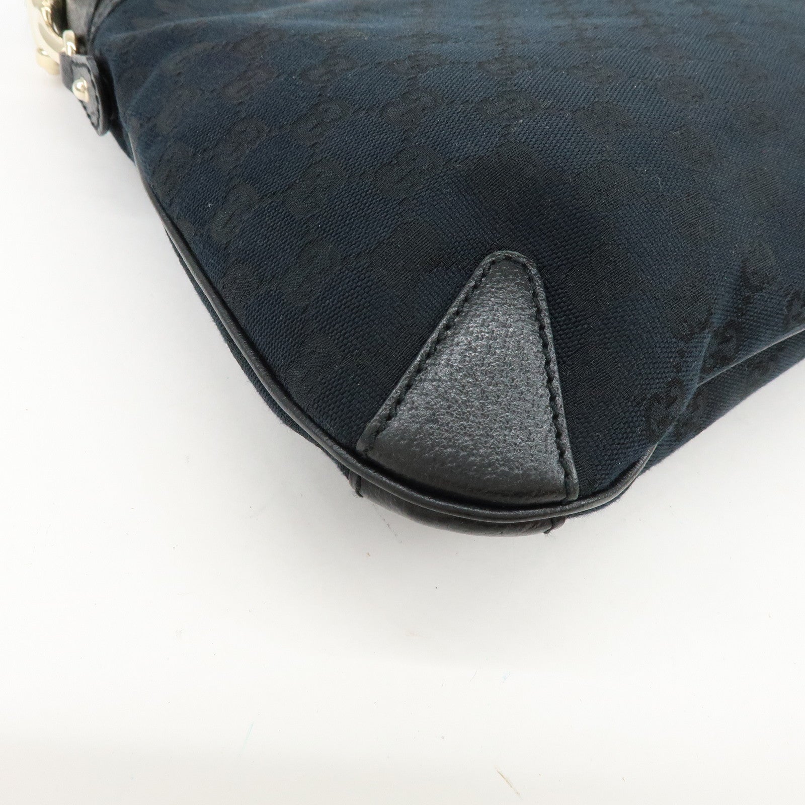 GUCCI Horsebit GG Canvas Leather Shoulder Bag Black 145826