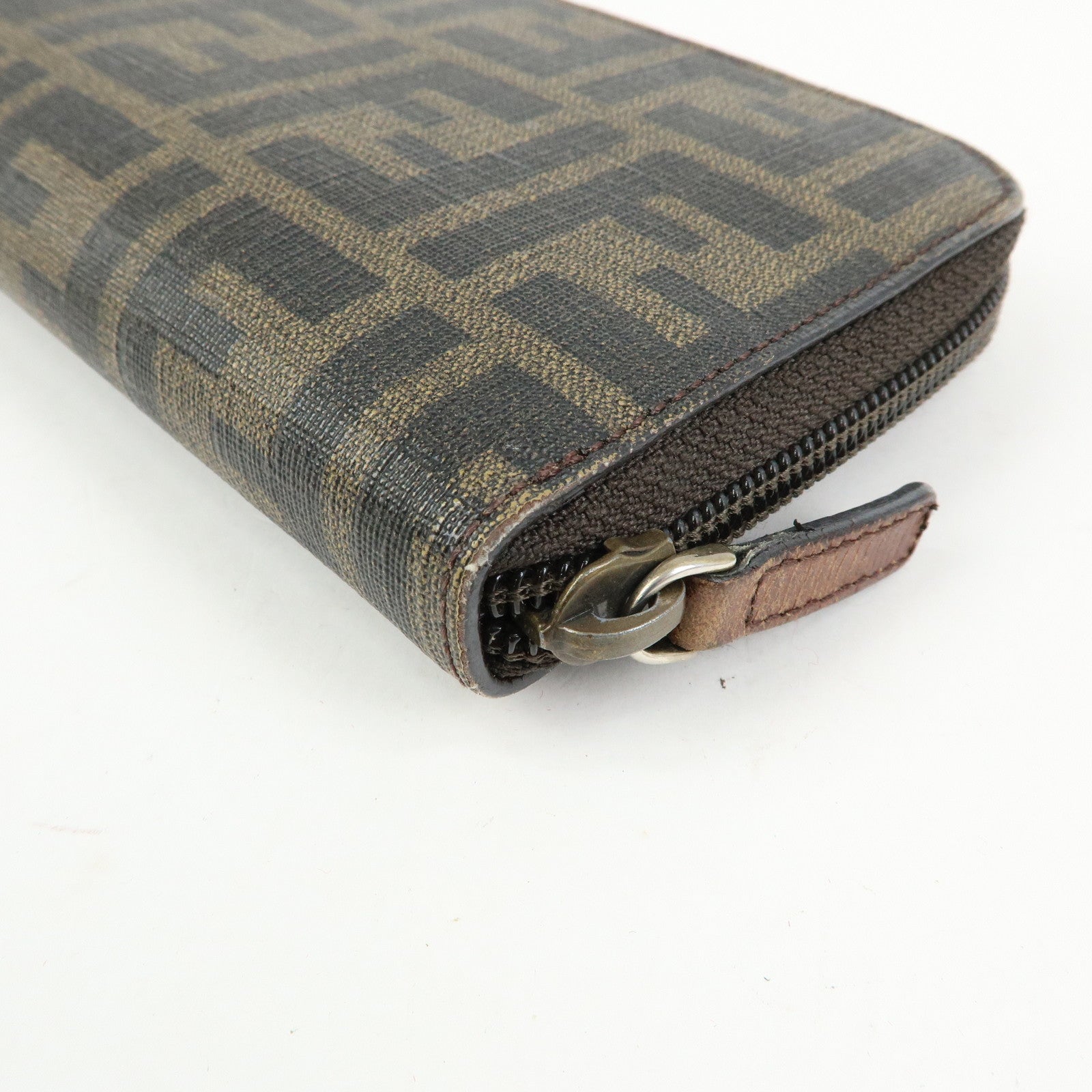 FENDI Zucchino Canvas Leather Round Zippy Long Wallet Brown 8M0024