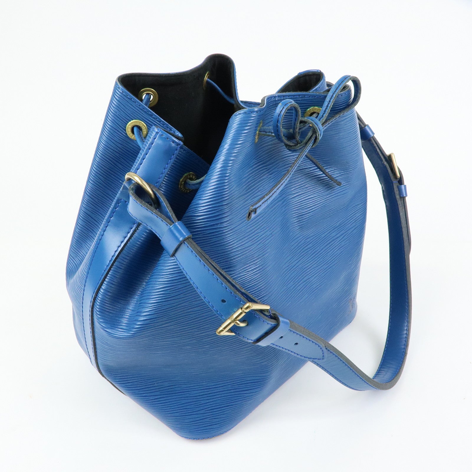 Louis Vuitton Epi Leather Petit Noe Shoulder Bag Toledo Blue M44105