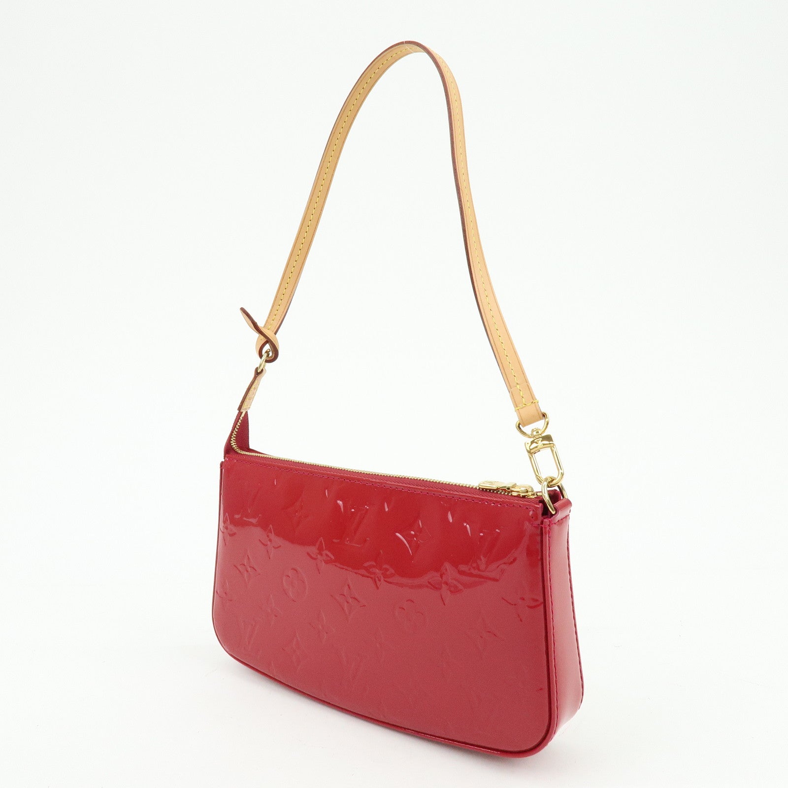 Louis Vuitton Monogram Vernis Pochette Accessoires Pouch Red M91574