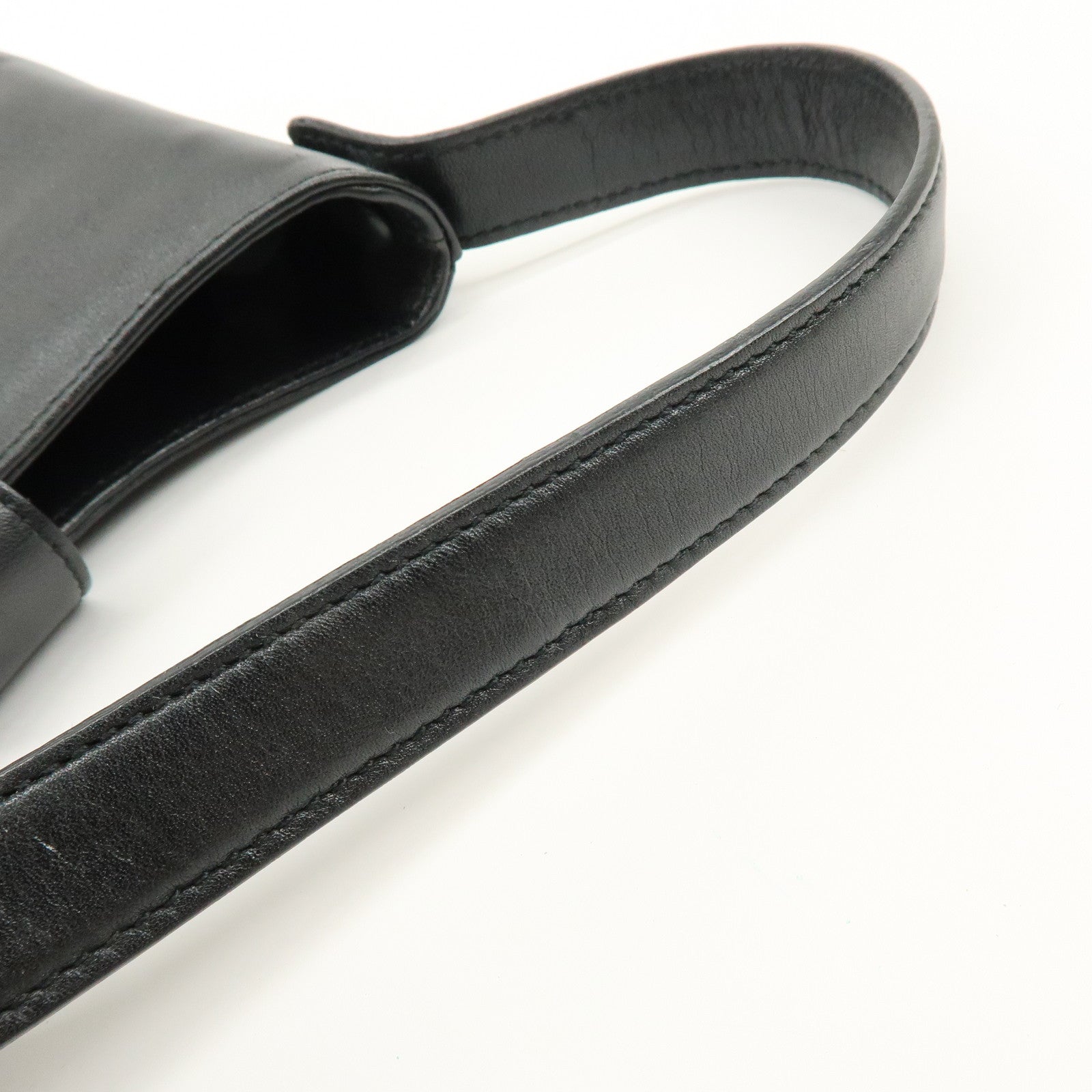 Ferragamo Gancini Leather Hobo Hand Bag Black