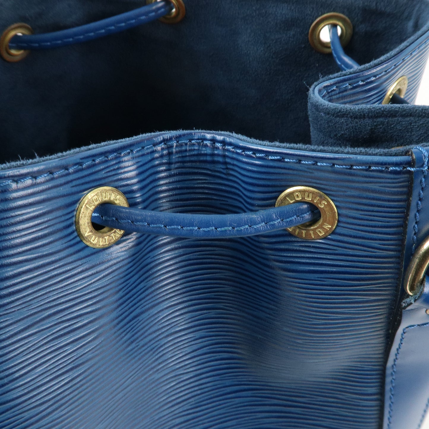 Louis Vuitton Epi Noe Shoulder Bag Toledo Blue M44005