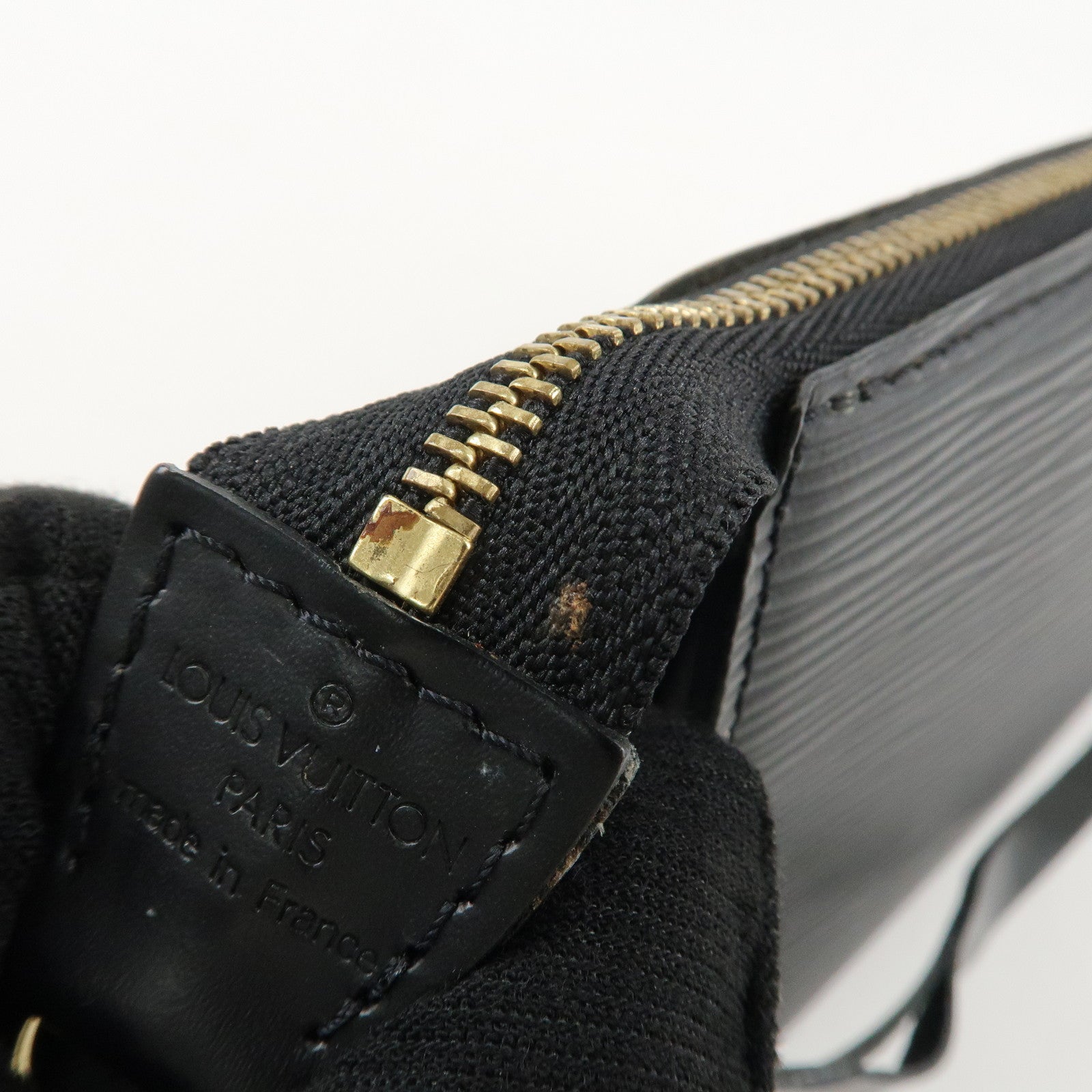 Louis Vuitton Epi Pochette Accessoires Pouch Noir Black M52942 Used