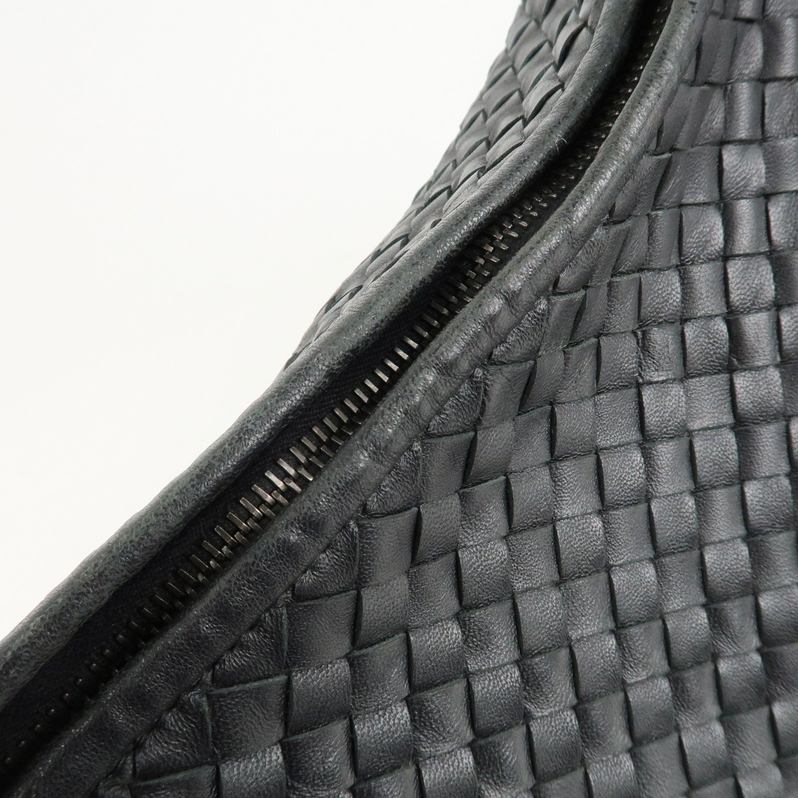 BOTTEGA VENETA Hobo Intrecciato Leather Shoulder Bag Black 115654