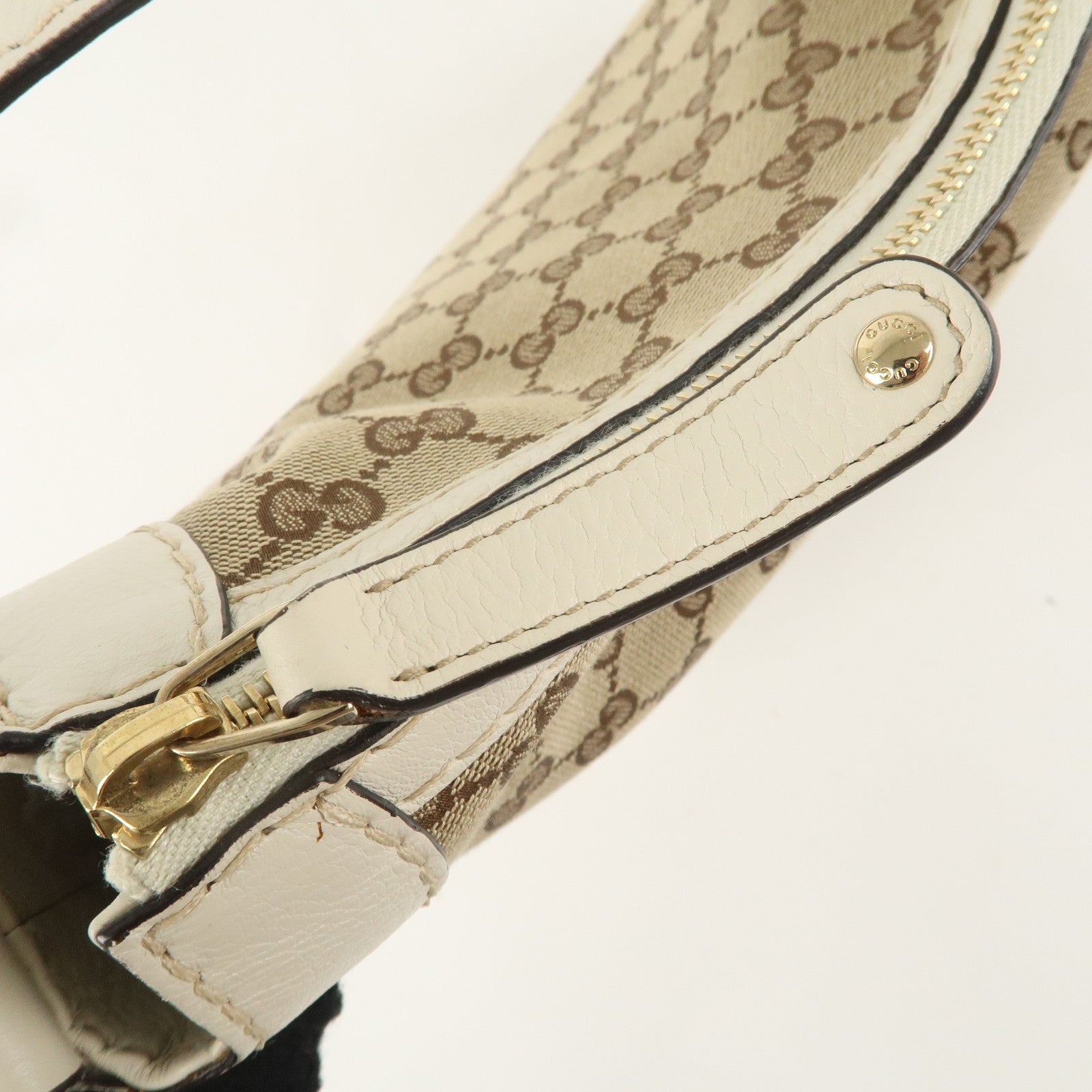 GUCCI GG Canvas Leather One Shoulder Bag Beige Ivory 211810