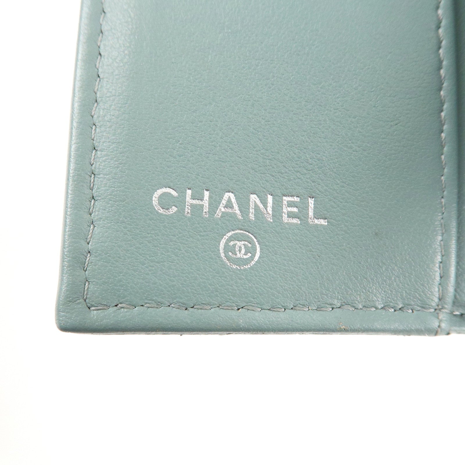 CHANEL Matelasse Caviar Skin Tri-fold Wallet Blue 60809 Used