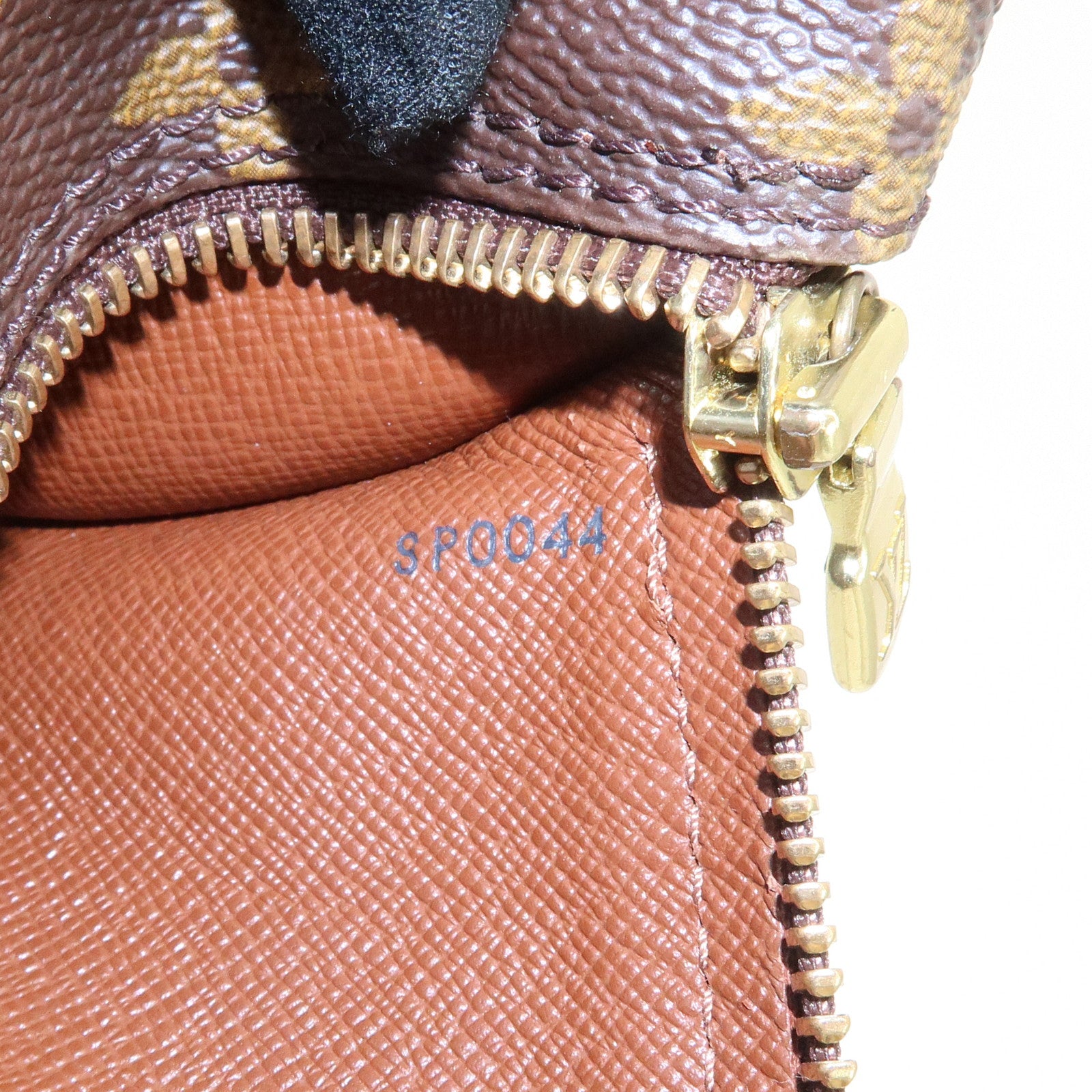 Louis Vuitton Monogram Papillon 30 Hand Bag M51385