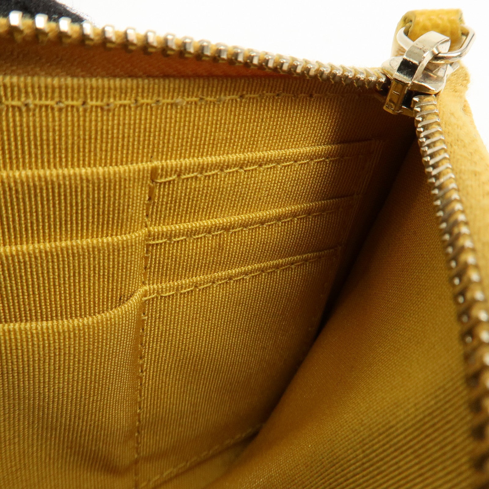 CHANEL Matelasse Caviar Skin Fragment Case Card Case Yellow Used