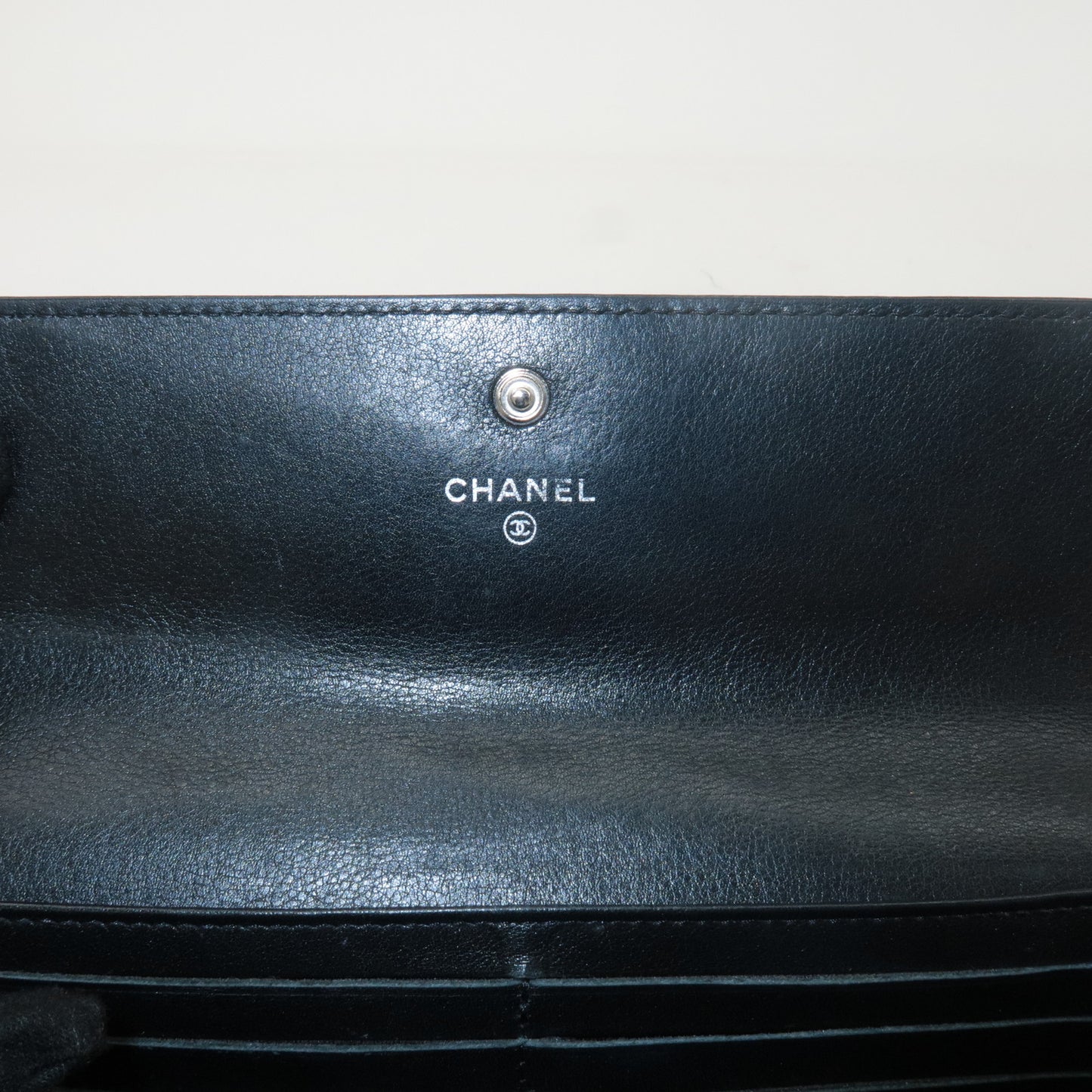 CHANEL Caviar Skin Coco Mark Bi-fold Long Wallet Black