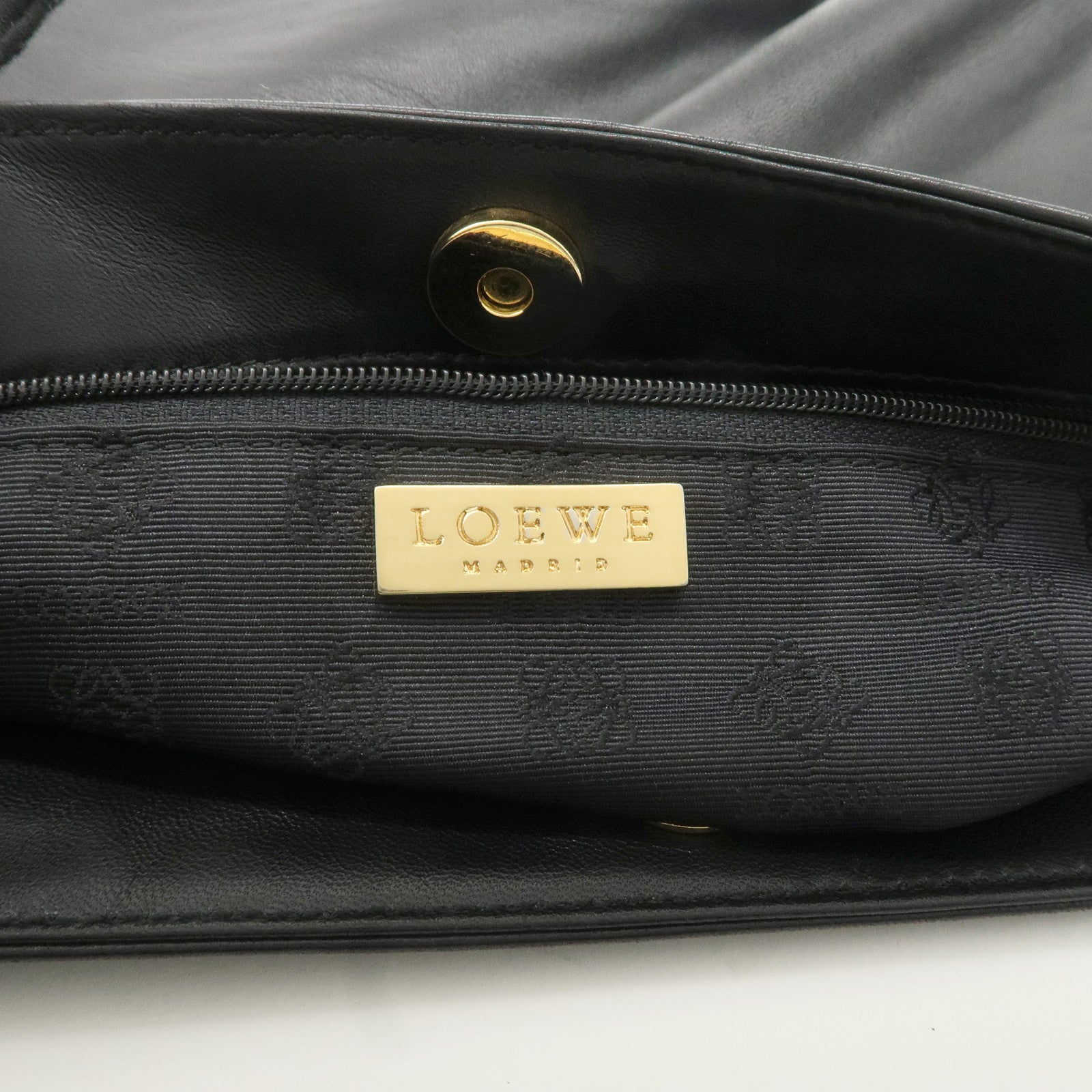 LOEWE Leather Shoulder Bag Black Used