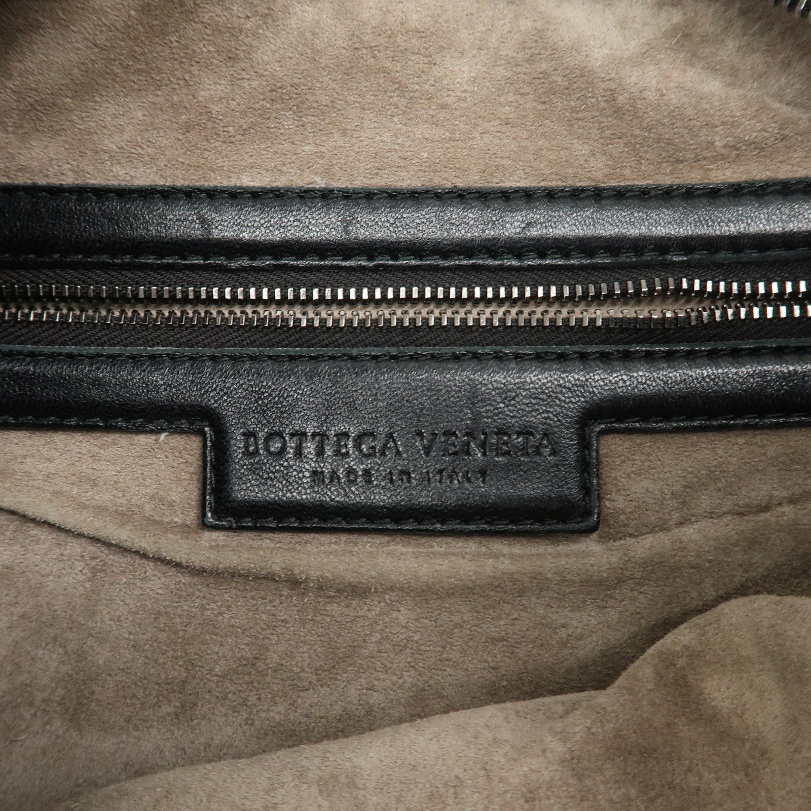 BOTTEGA VENETA Hobo Intrecciato Leather Shoulder Bag Black 115653