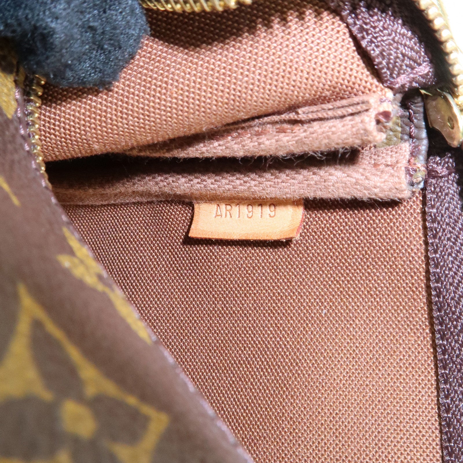Louis Vuitton Monogram Pochette Accessoires Pouch M51980 Used