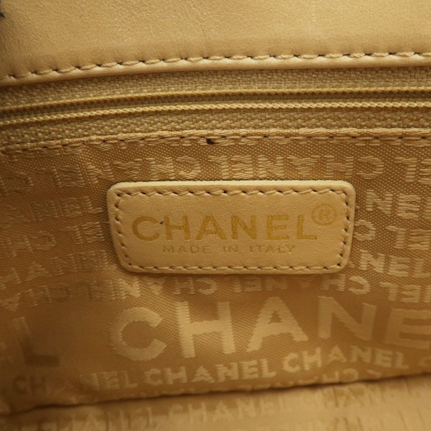 CHANEL Chocolate Bar Lamb Skin Shoulder Bag Beige