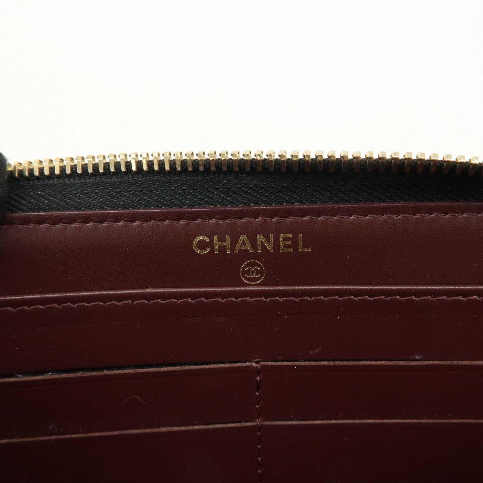 CHANEL Matelasse Caviar Skin Round Zippy Long Wallet Black A50097