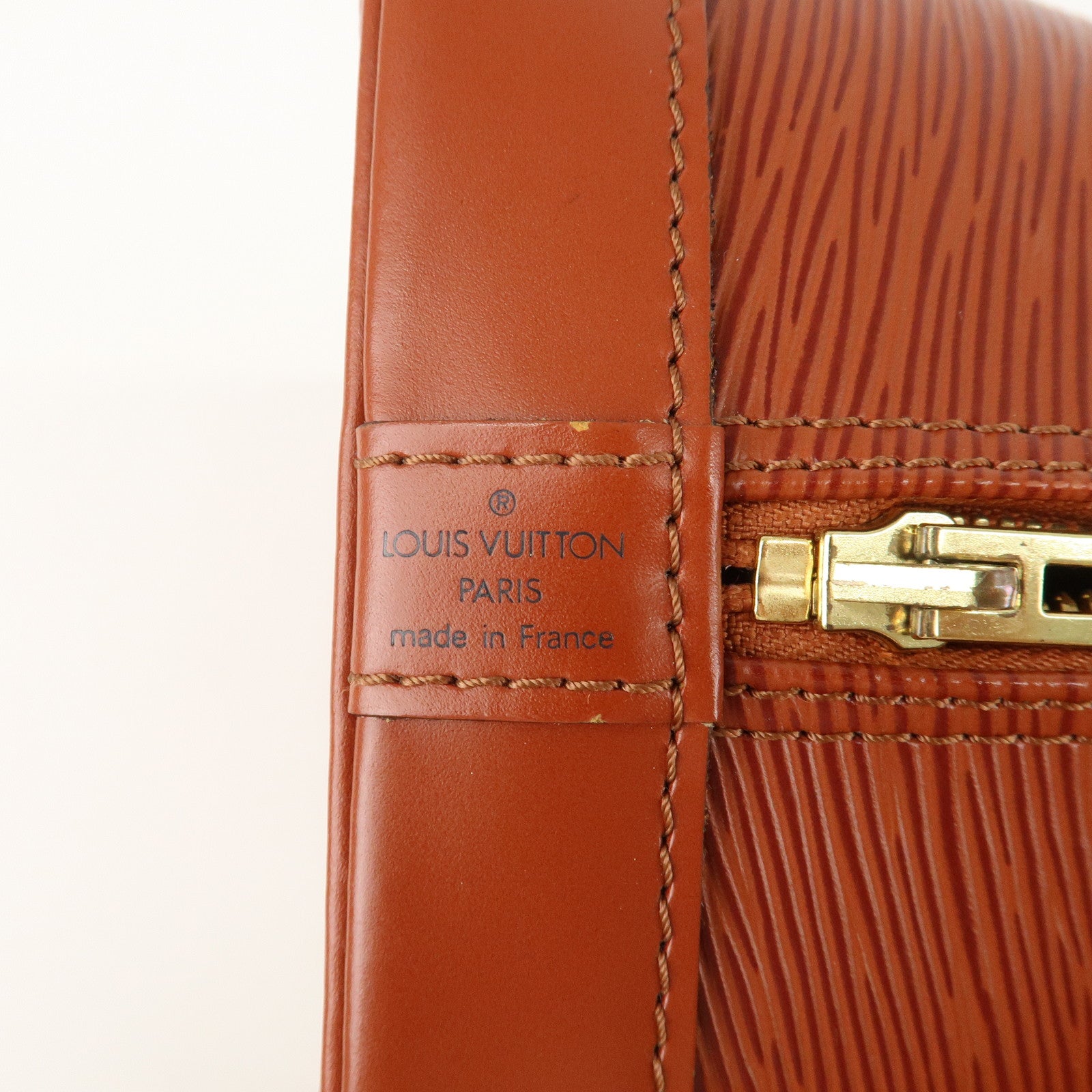 Louis Vuitton Epi Alma PM Hand Bag Kenya Brown Hand Bag M52143