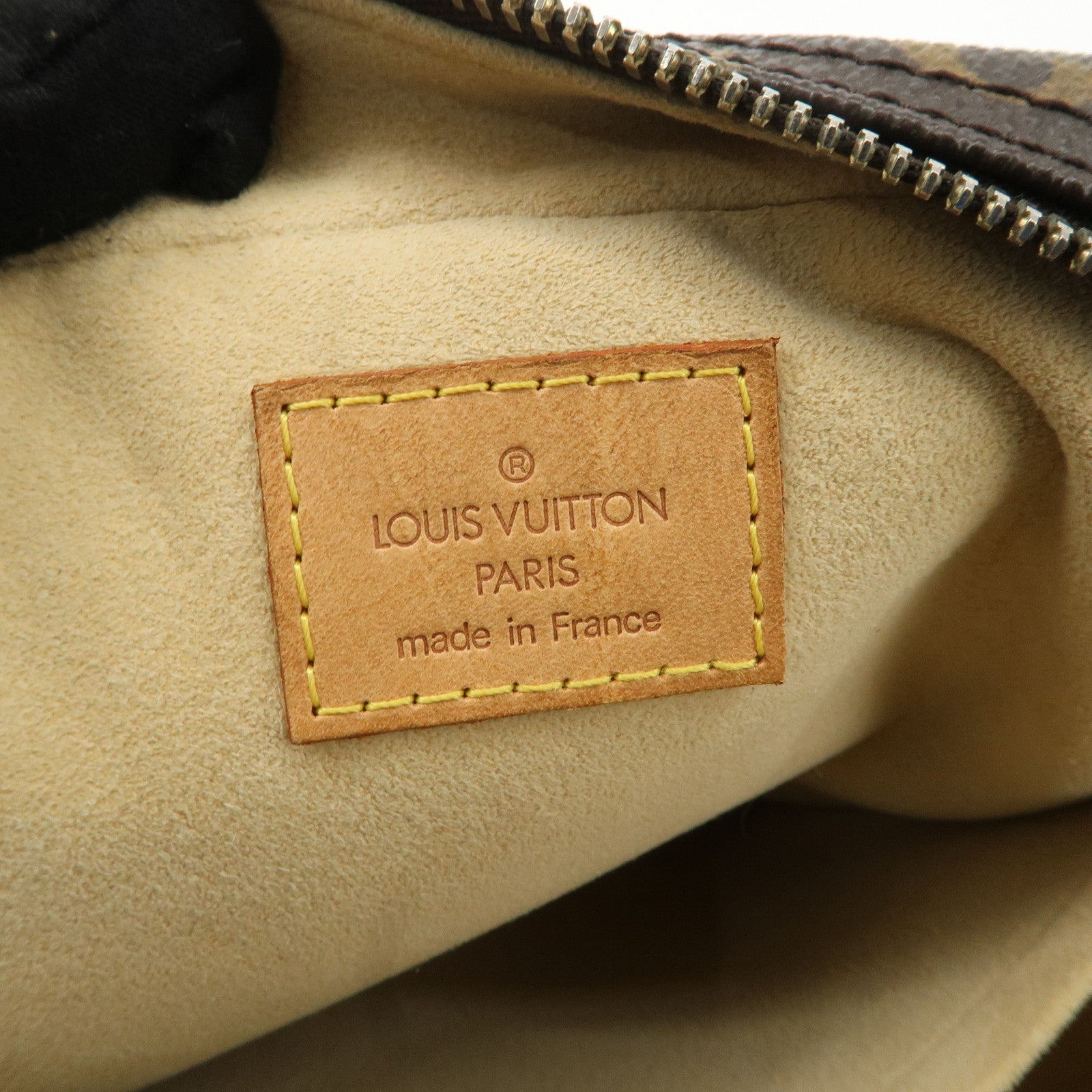 Louis Vuitton Monogram Manhattan PM Hand Bag M40026