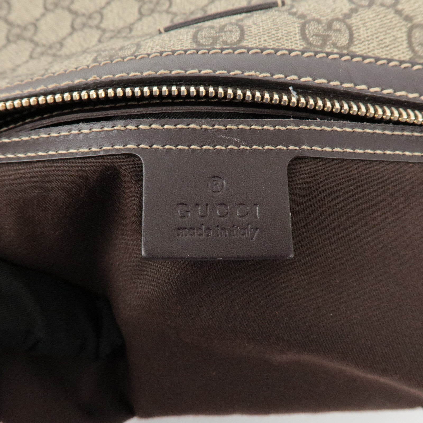 GUCCI GG Supreme Leather Crossbody Bag Beige Brown 211110 Used