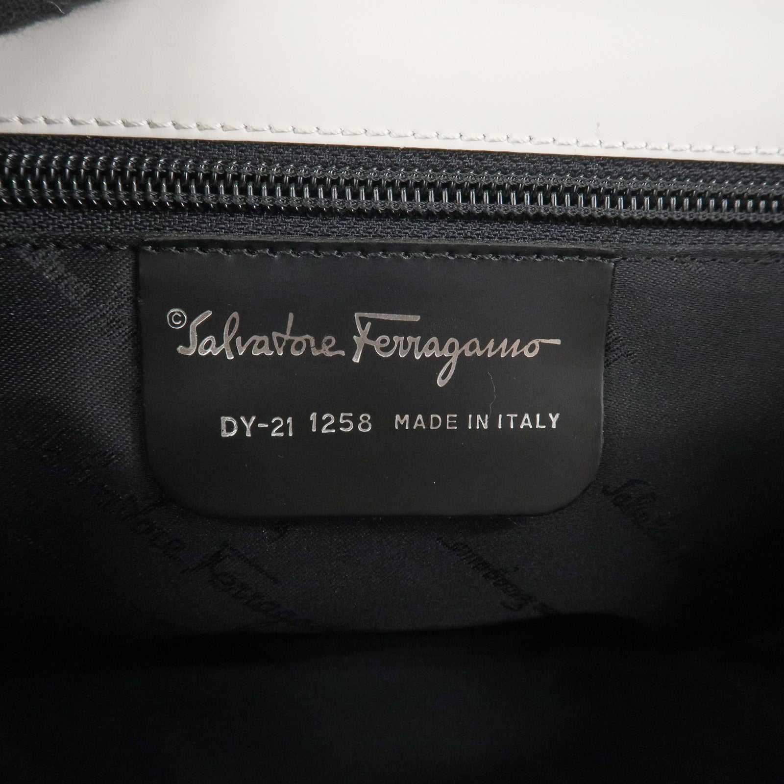 Ferragamo Gancini Pattern Leather Hand Bag Ivory Used