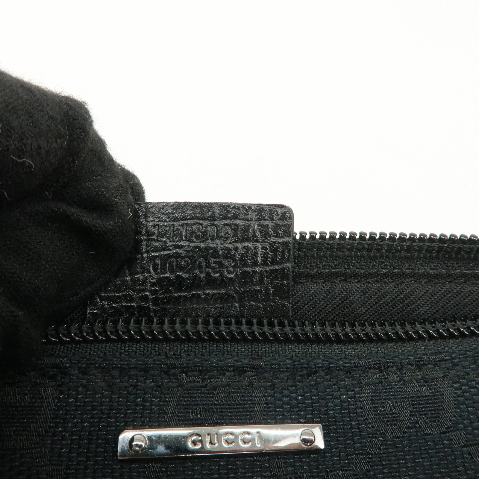 GUCCI Sherry GG Canvas Leather Hand Bag Accessorie Pouch 141809 Used