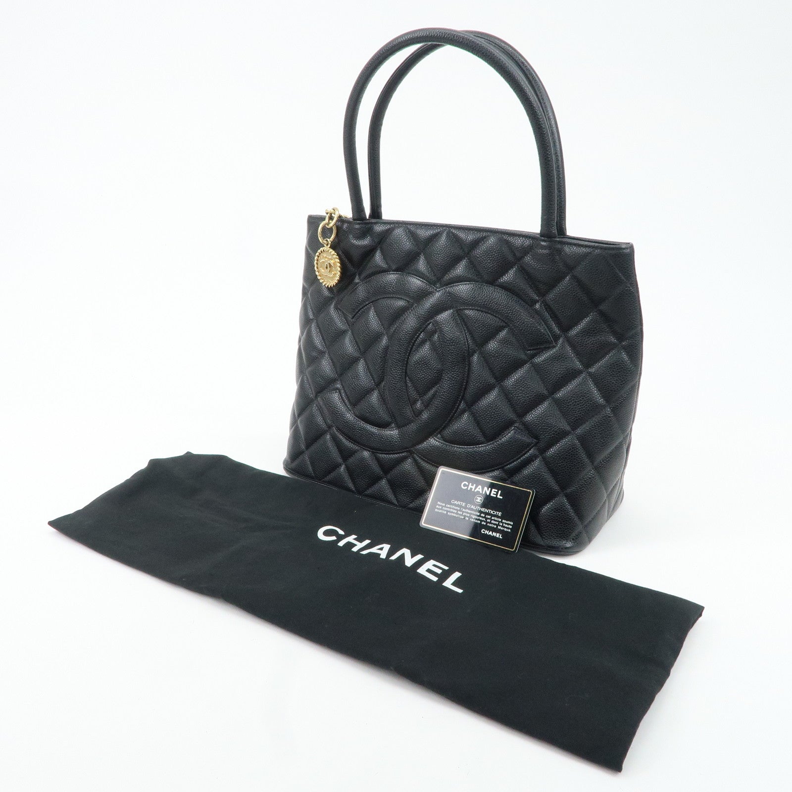 CHANEL Caviar Skin Matelasse Tote Bag Black A01804