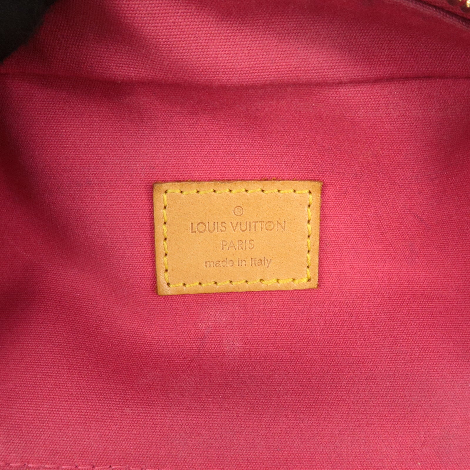 Louis Vuitton Monogram Vernis Sullivan Vertical Fuchsia M91259