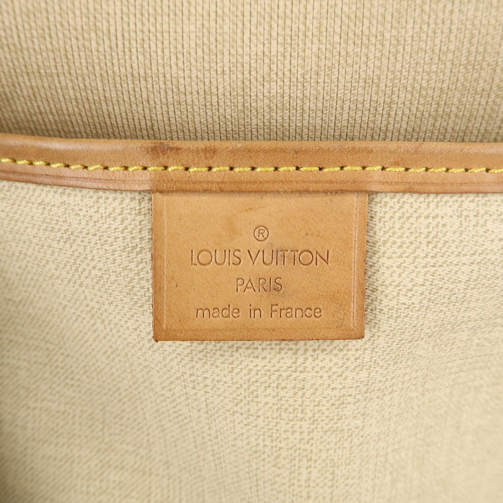 Louis Vuitton Monogram Excursion Shoes Case Hand Bag M41450