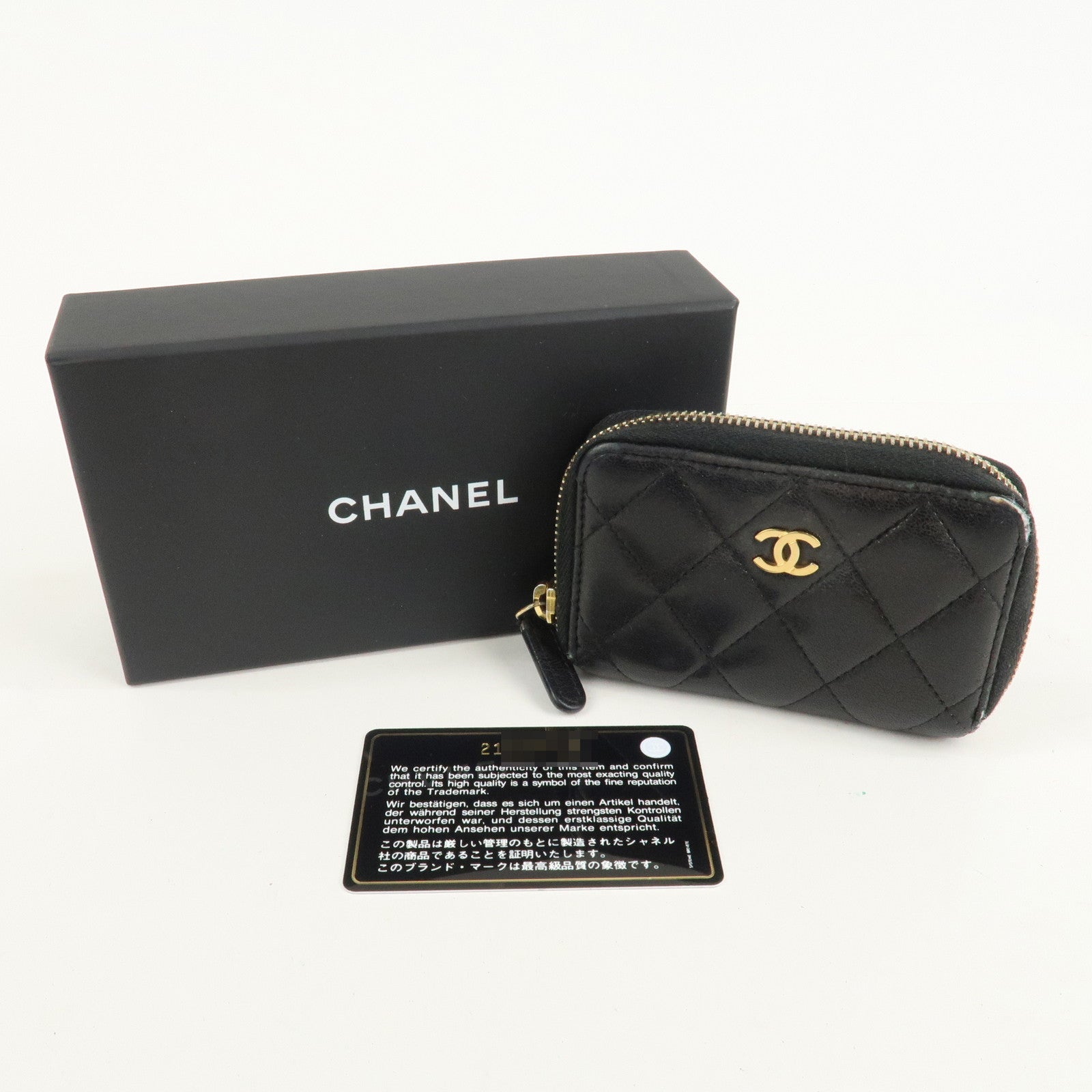 CHANEL Matelasse Lamb Skin Zip Around Coin Case Black A69271 Used