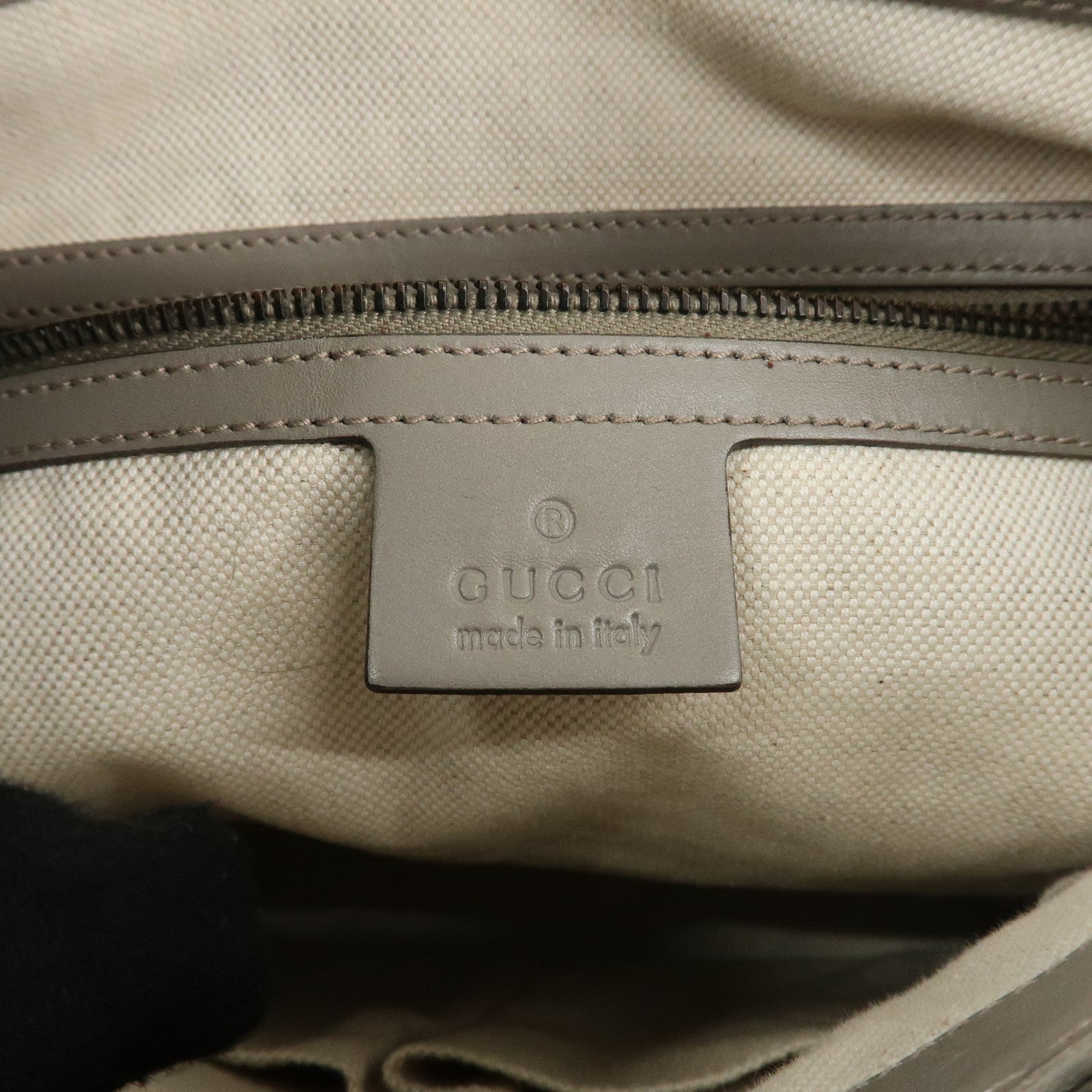 GUCCI Guccissima Scarlet Guccissima Leather Shoulder Bag 282298 Used