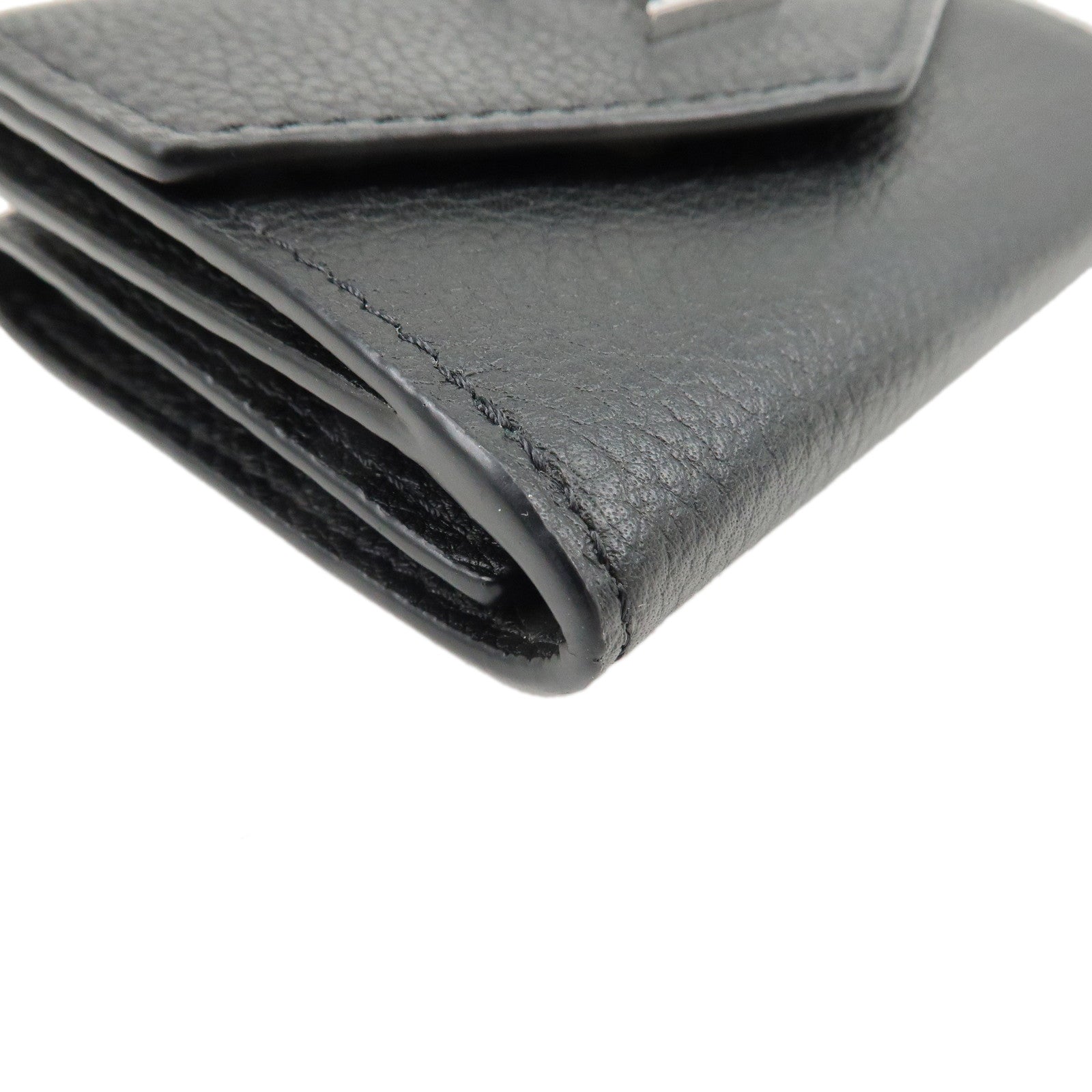 Louis Vuitton Lock Me Portefeuille Lock Mini Wallet Noir M63921