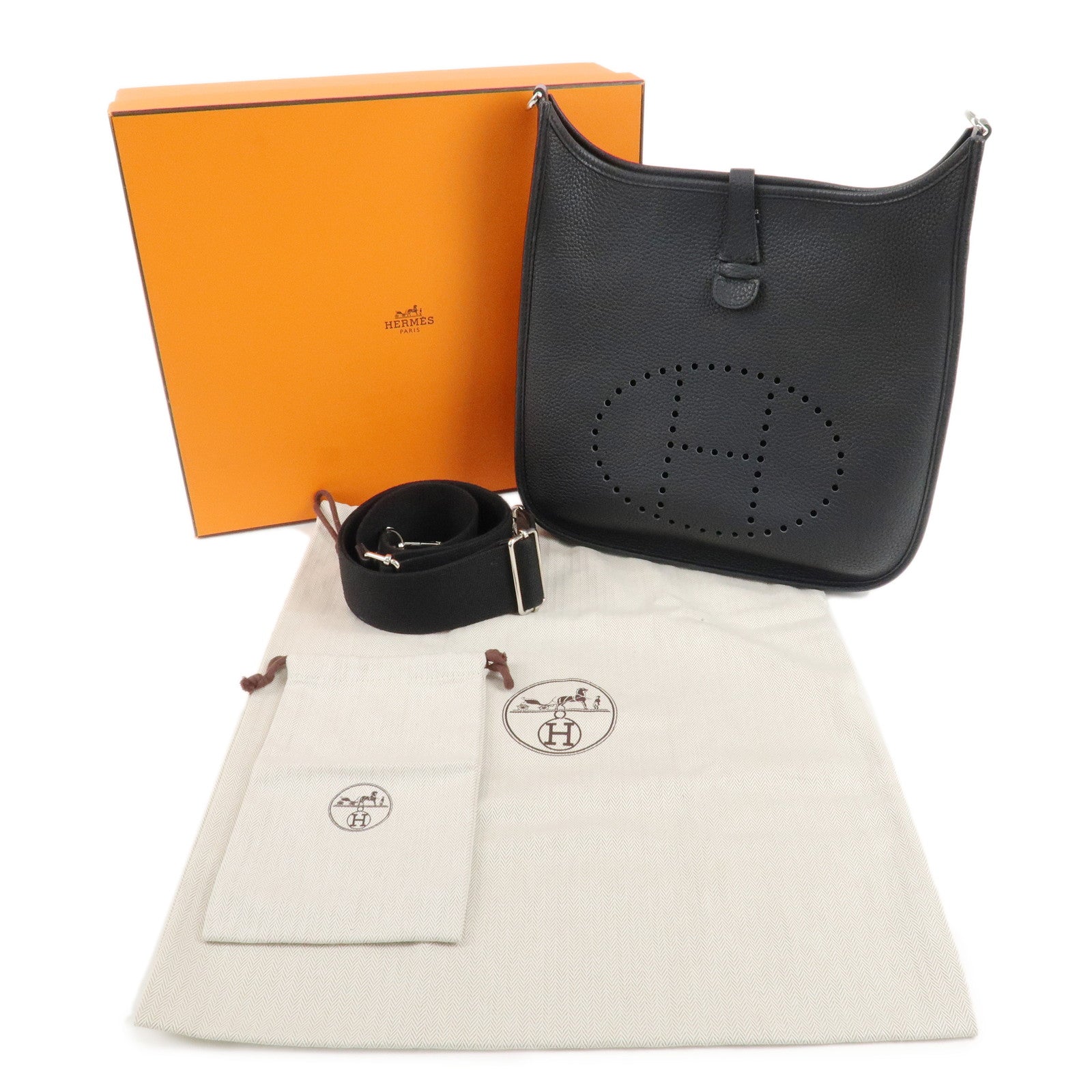 HERMES Taurillon Clemence Evelyn 3PM X Stamped Shoulder Bag